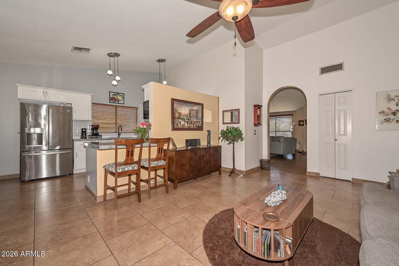 7637 W DREYFUS Drive