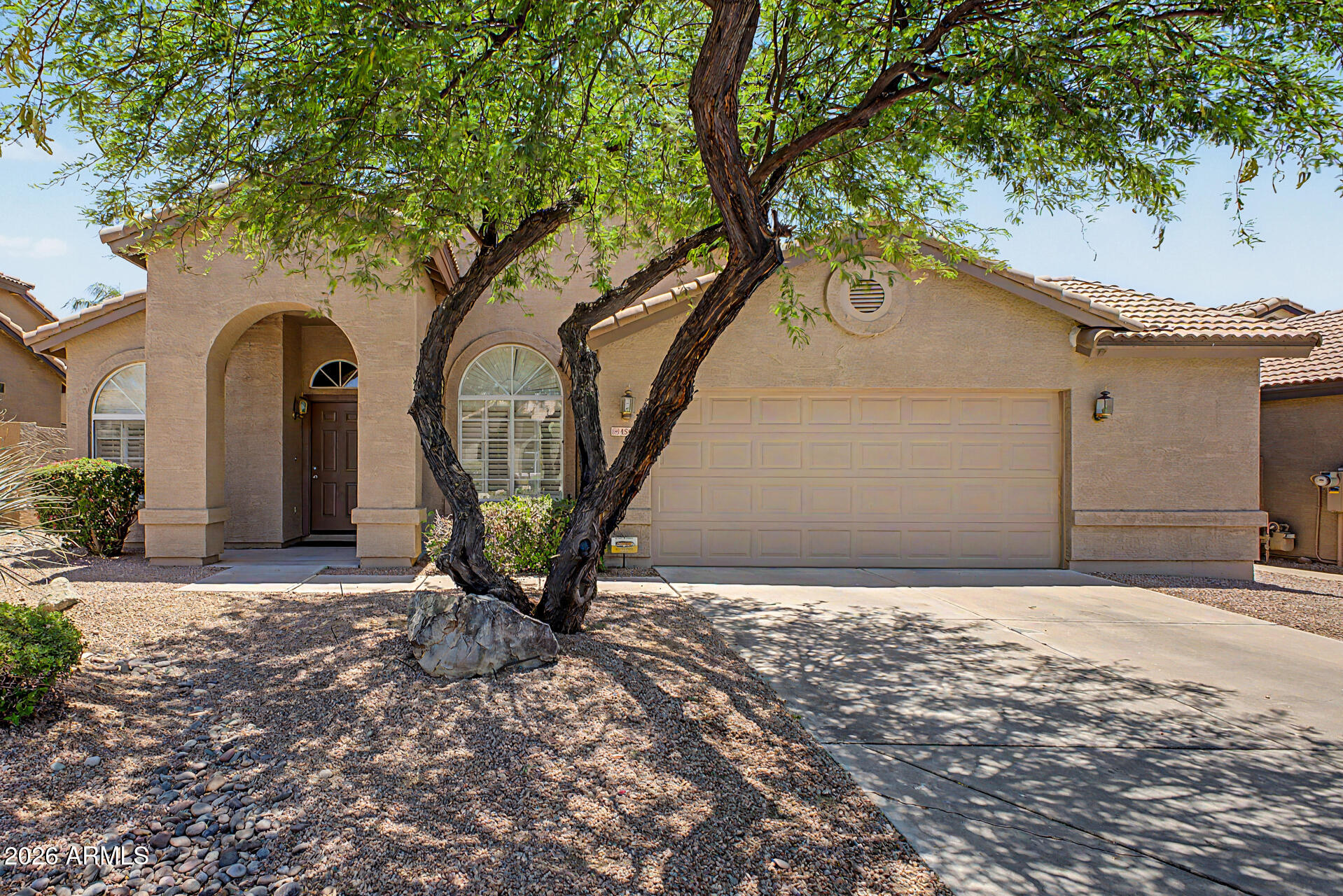 4545 E ROWEL Road
