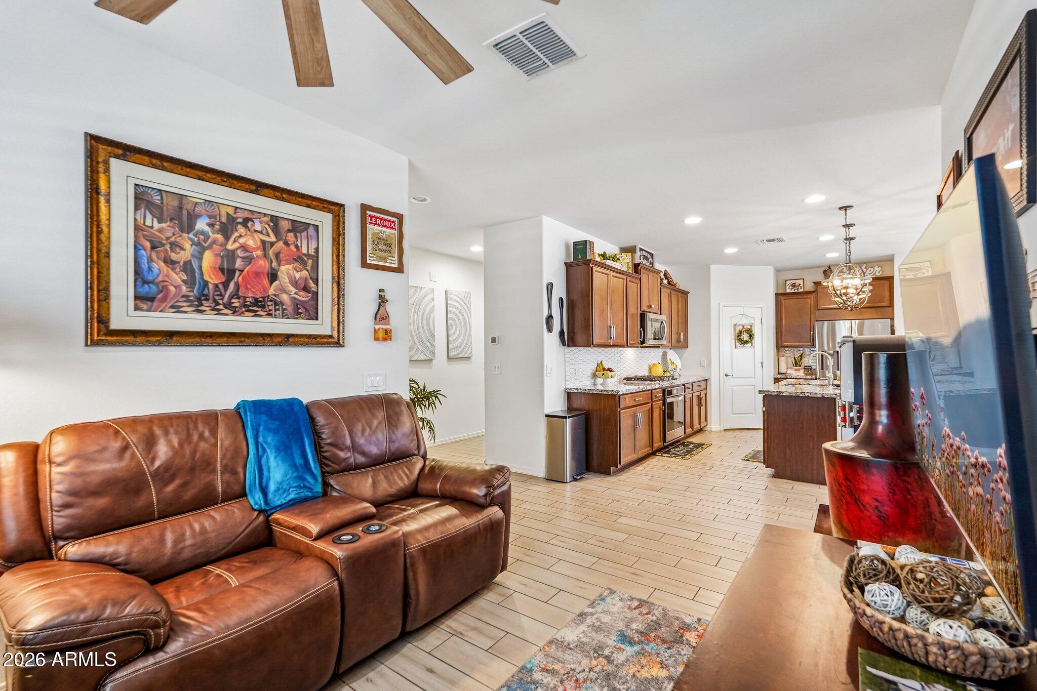 14457 W VIA DEL ORO