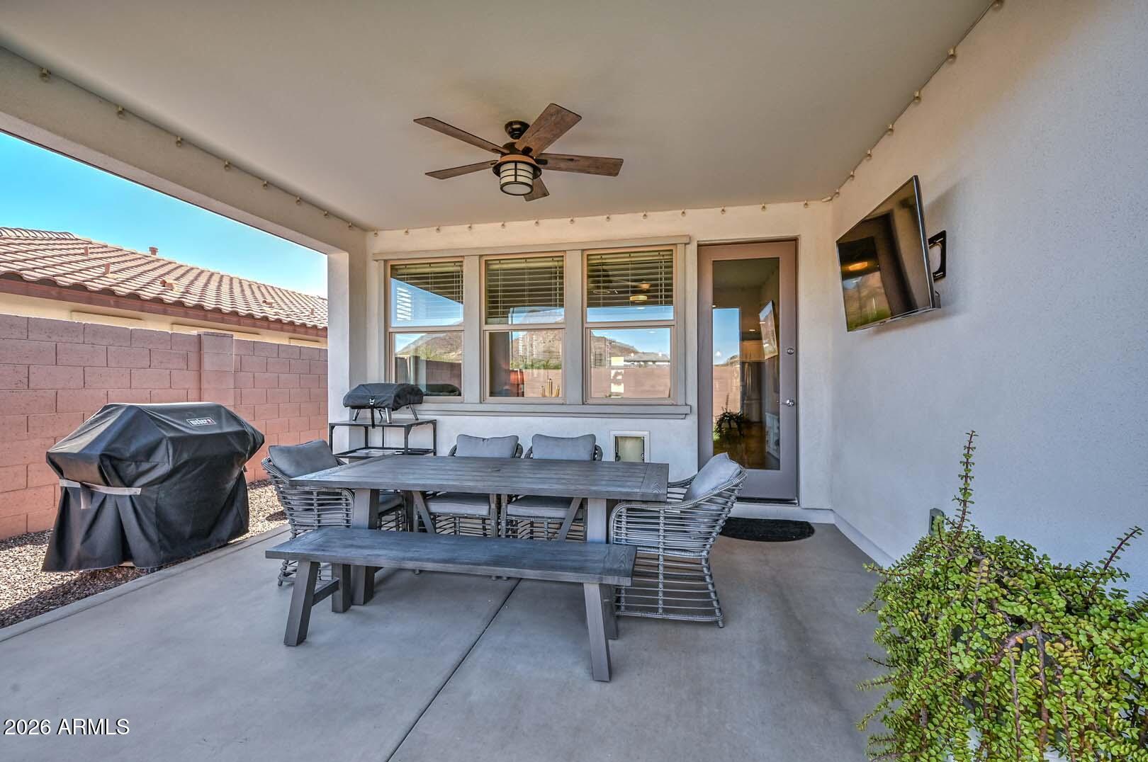 26733 N 68TH Lane