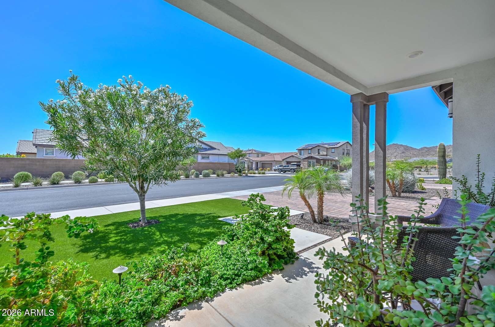 26733 N 68TH Lane