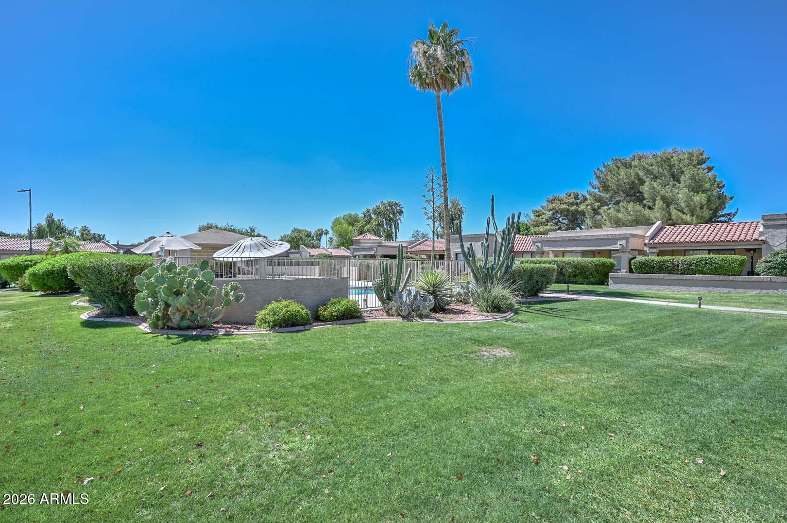 9834 W KERRY Lane