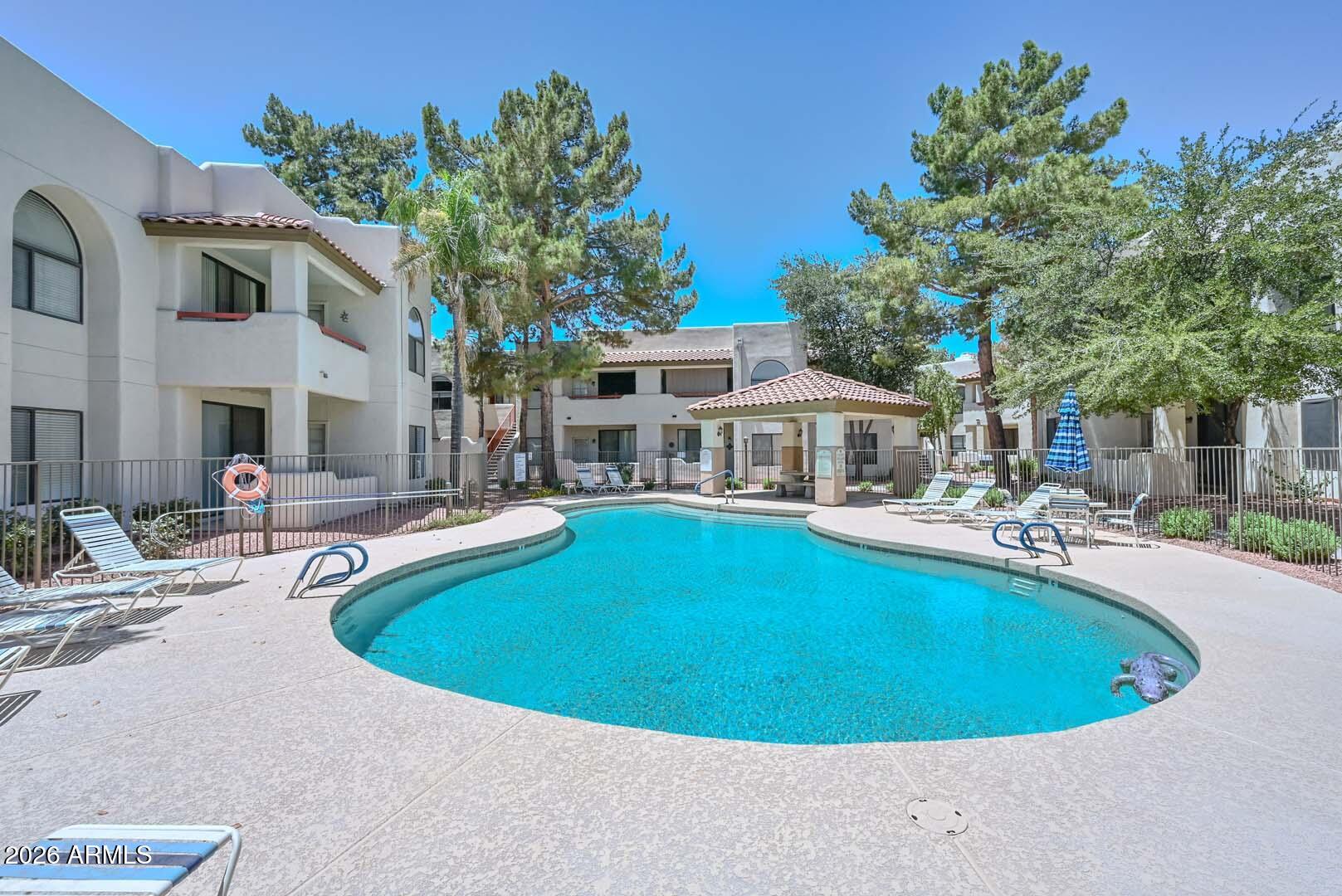 750 E Northern Avenue 1100