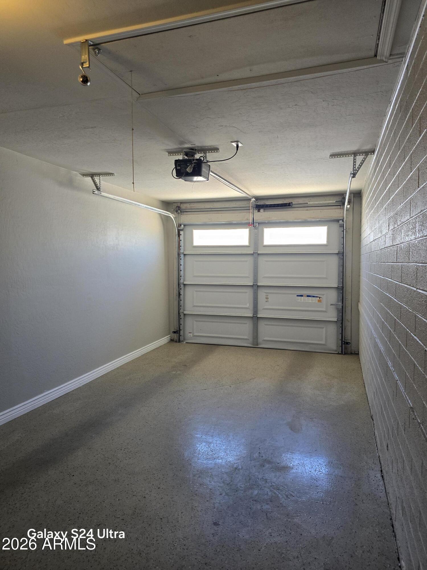 1133 E BUTLER Drive