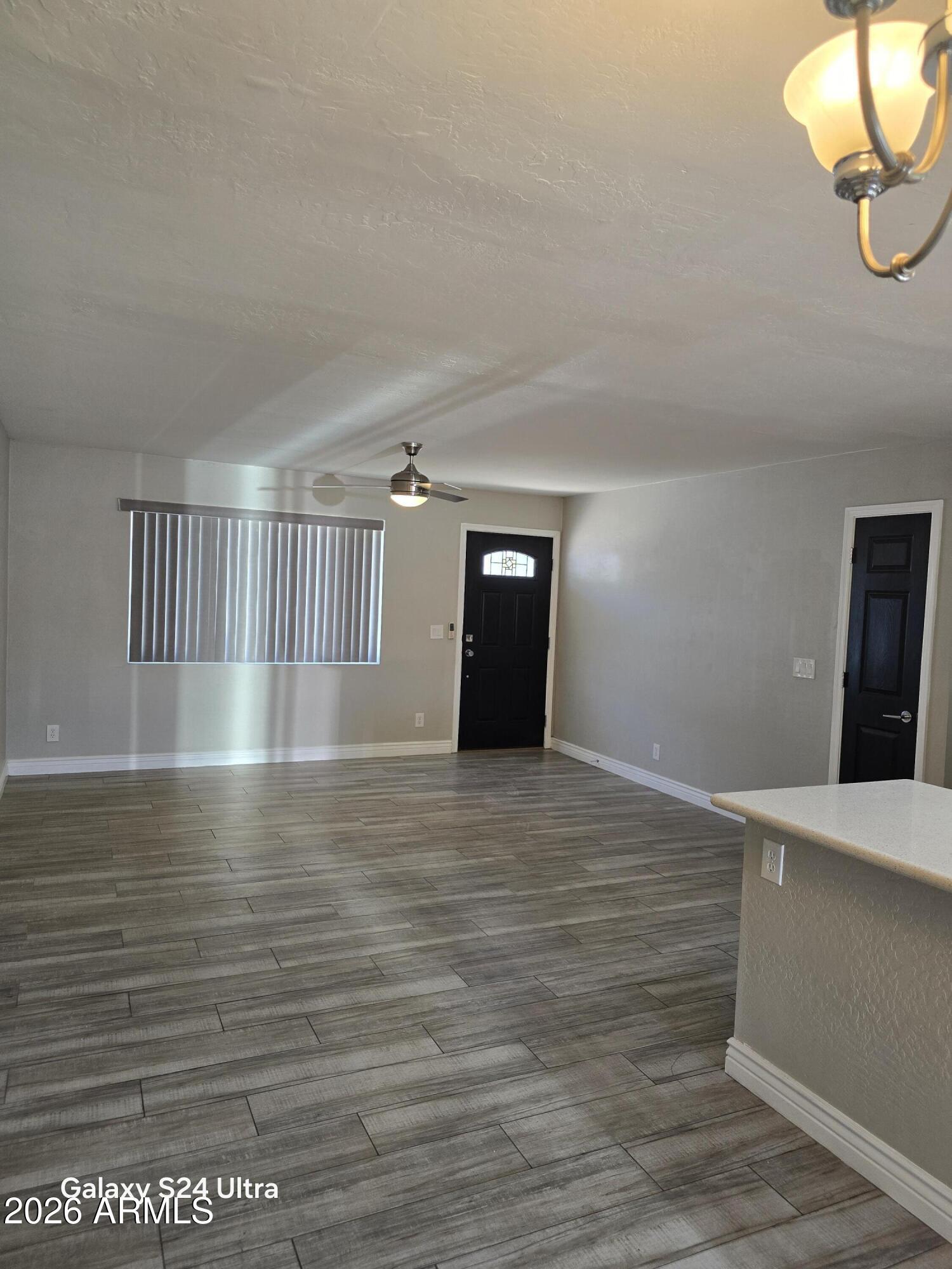 1133 E BUTLER Drive