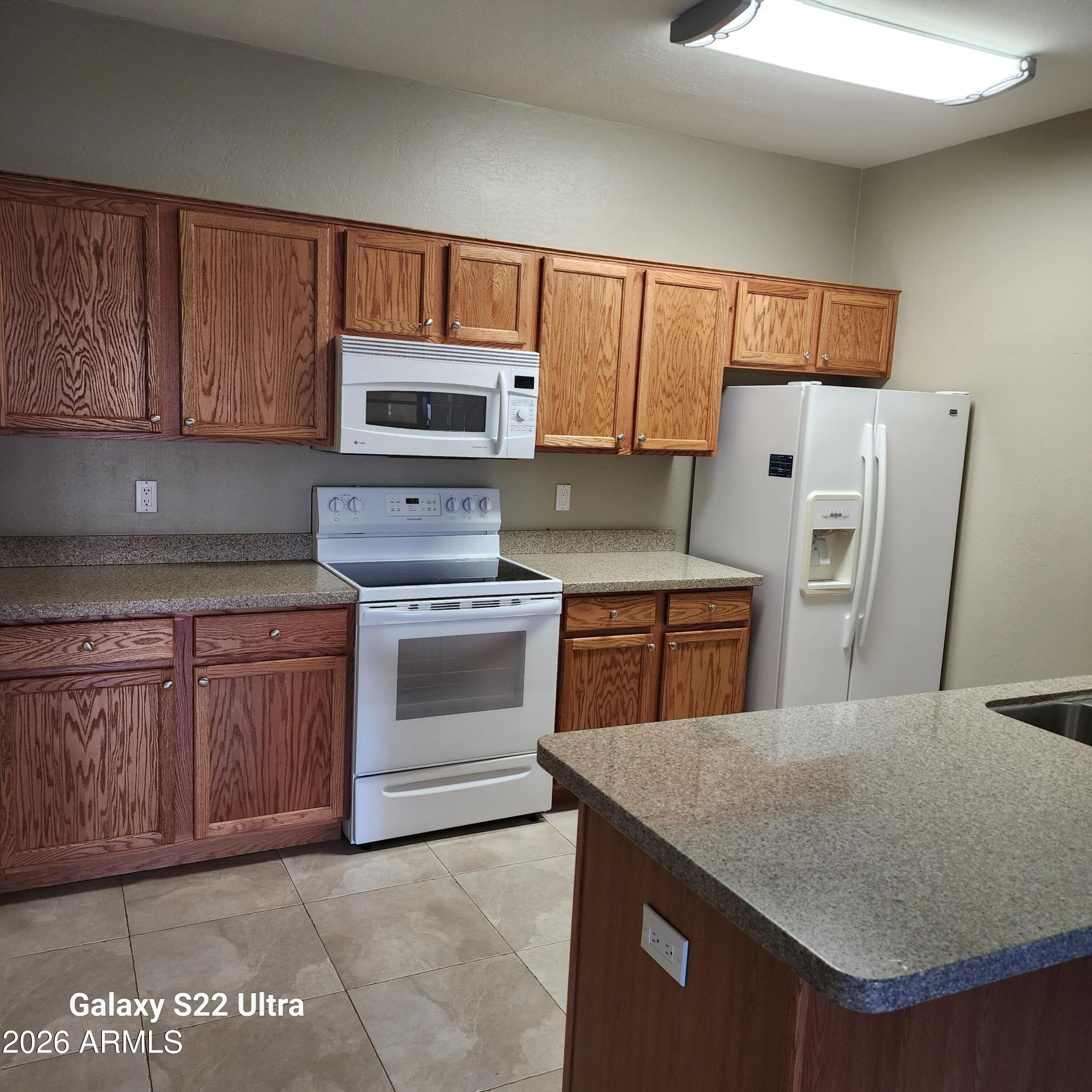 11260 N 92ND Street 1033