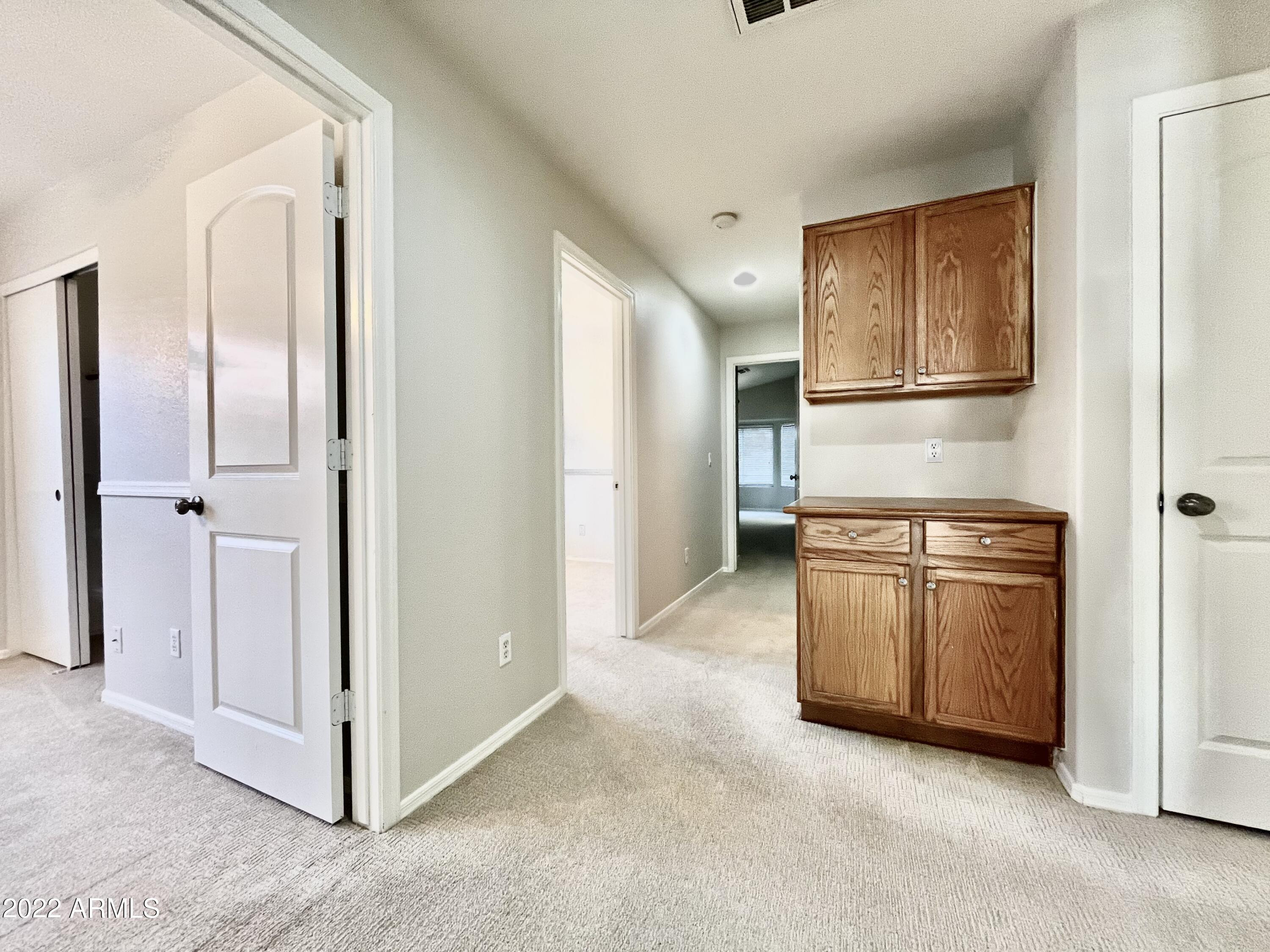 8143 W MARY ANN Drive