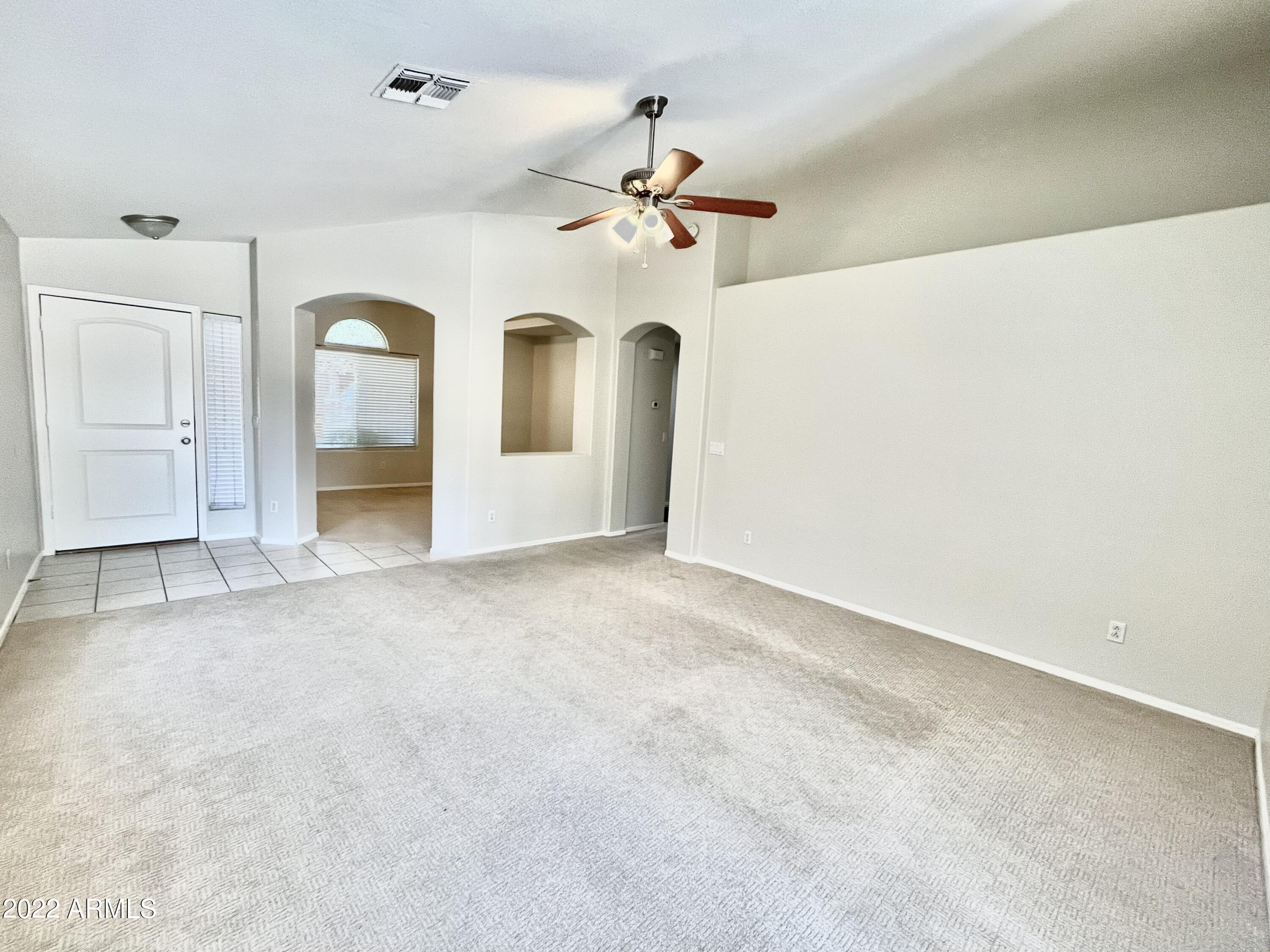 8143 W MARY ANN Drive