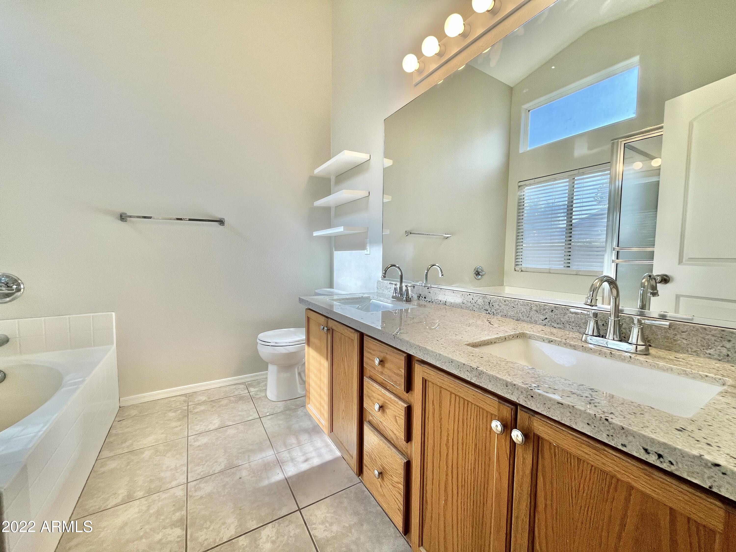 8143 W MARY ANN Drive