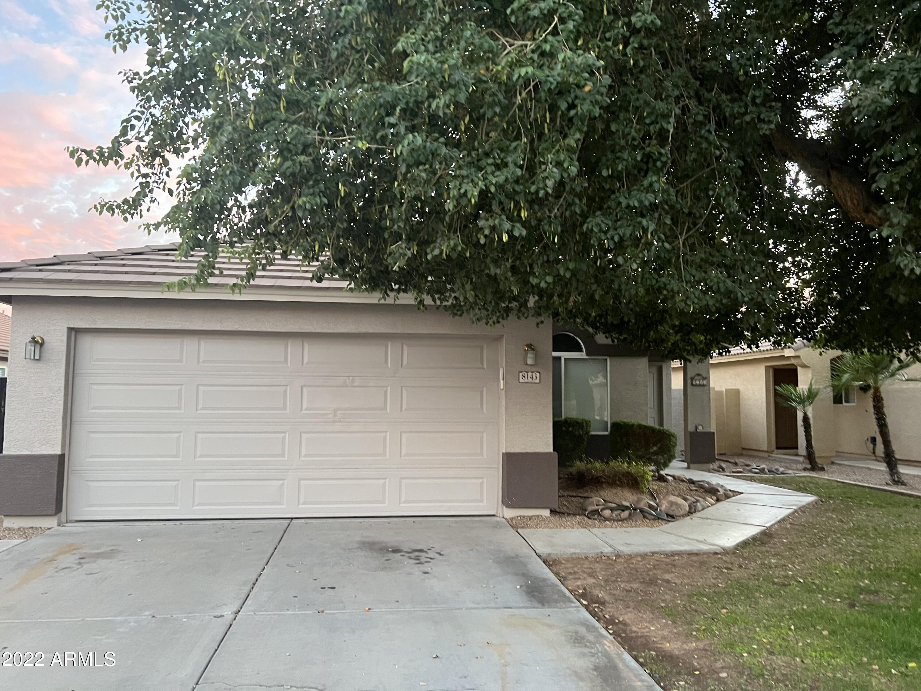 8143 W MARY ANN Drive