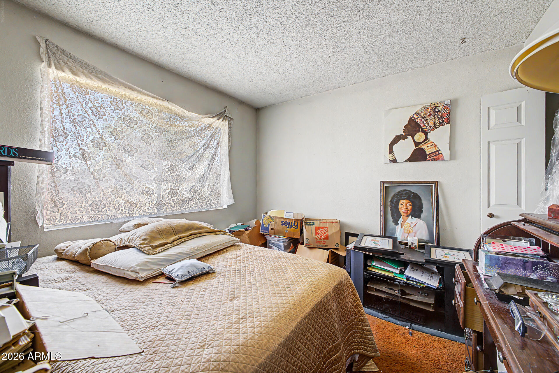 6029 W Desert Hills Drive