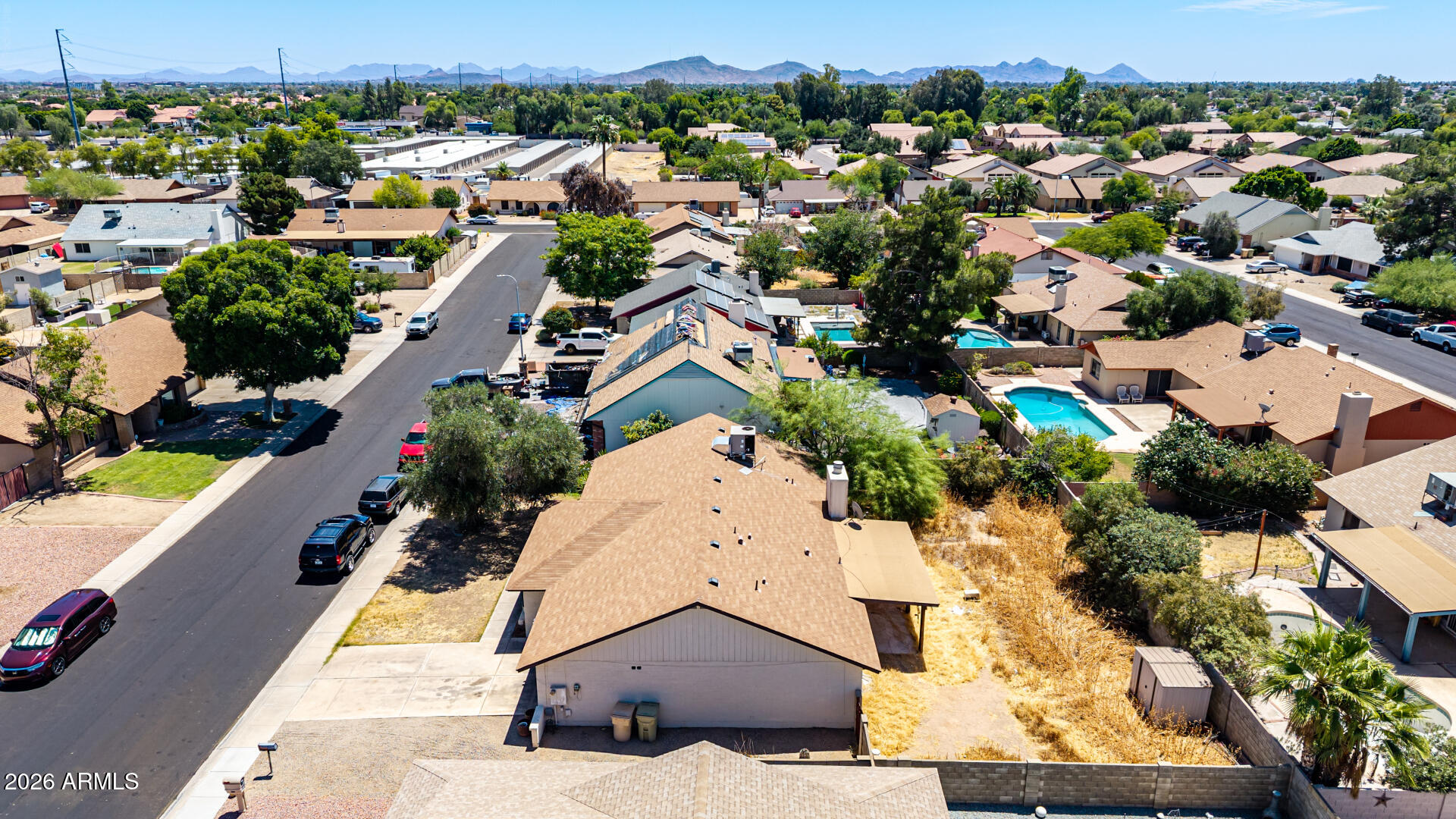 6029 W Desert Hills Drive