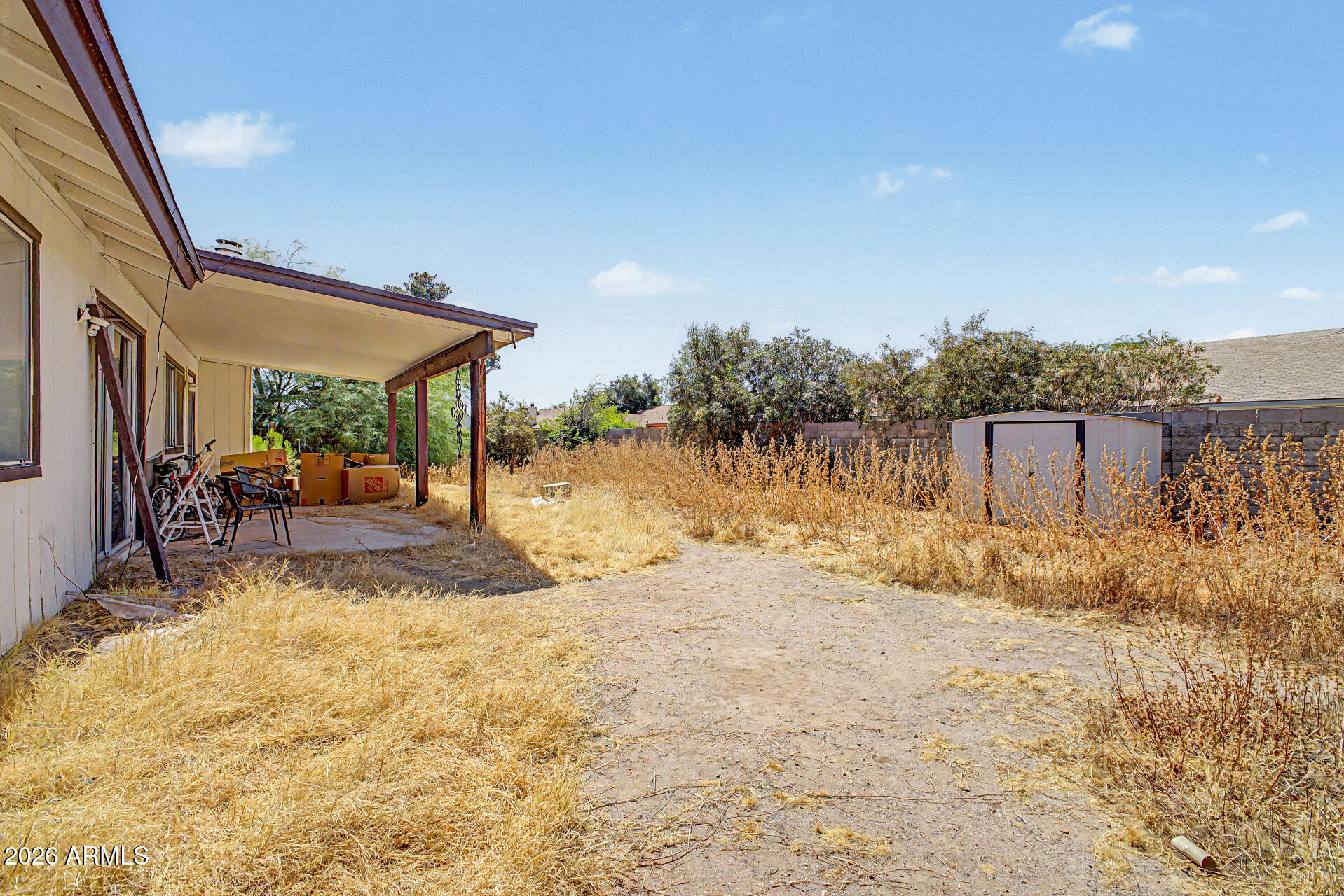6029 W Desert Hills Drive