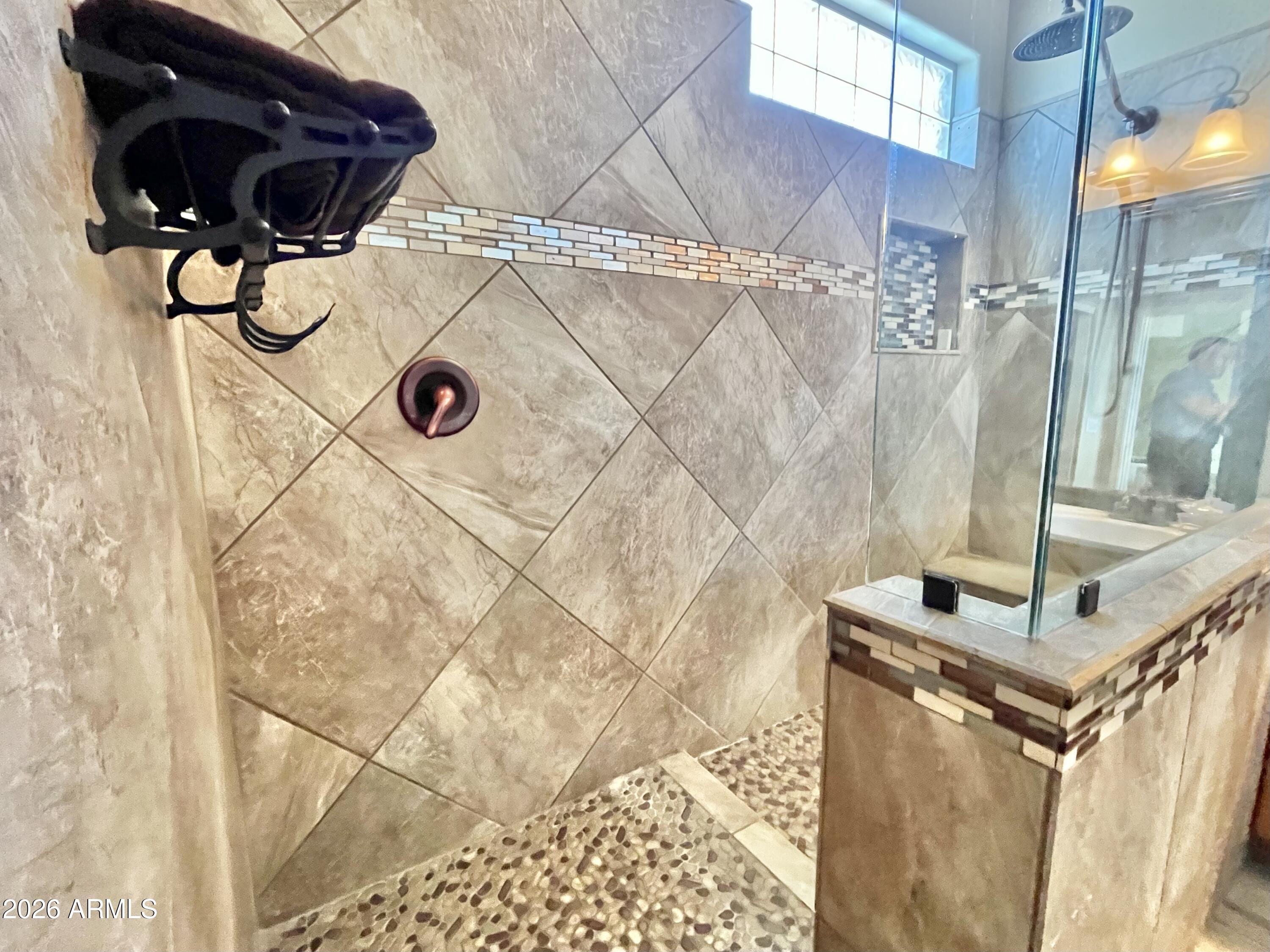 3419 W VIA MONTOYA Drive