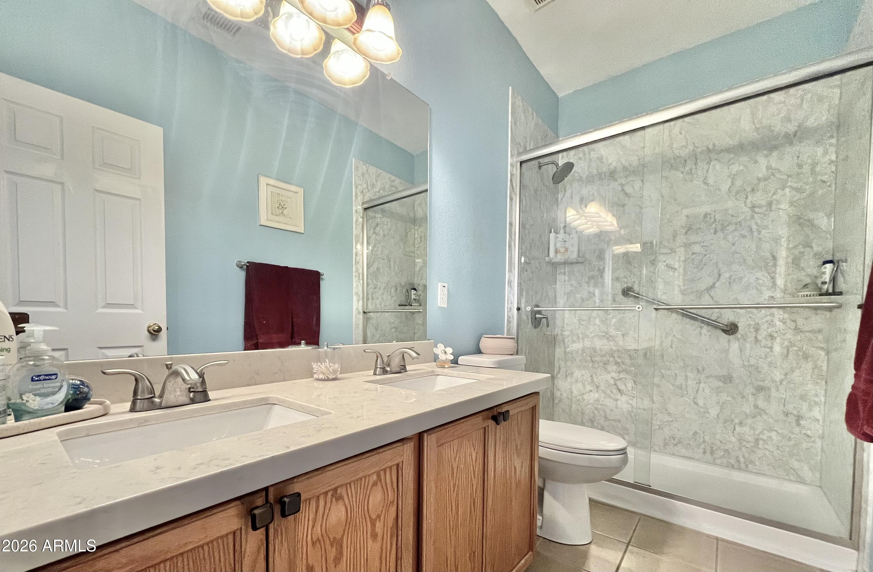 3419 W VIA MONTOYA Drive