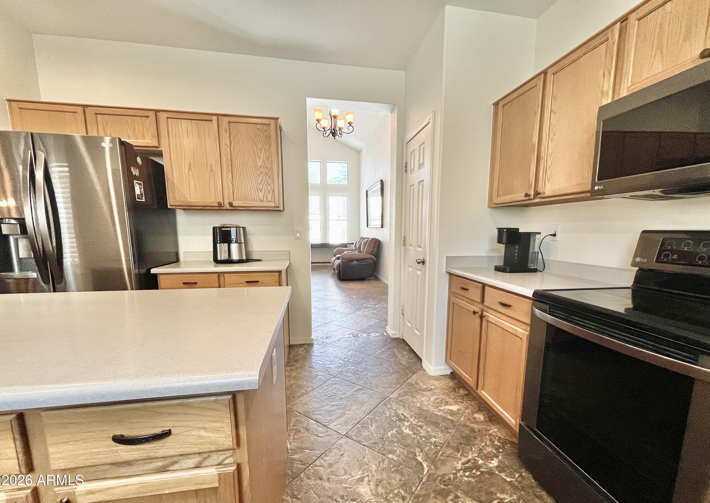 3419 W VIA MONTOYA Drive