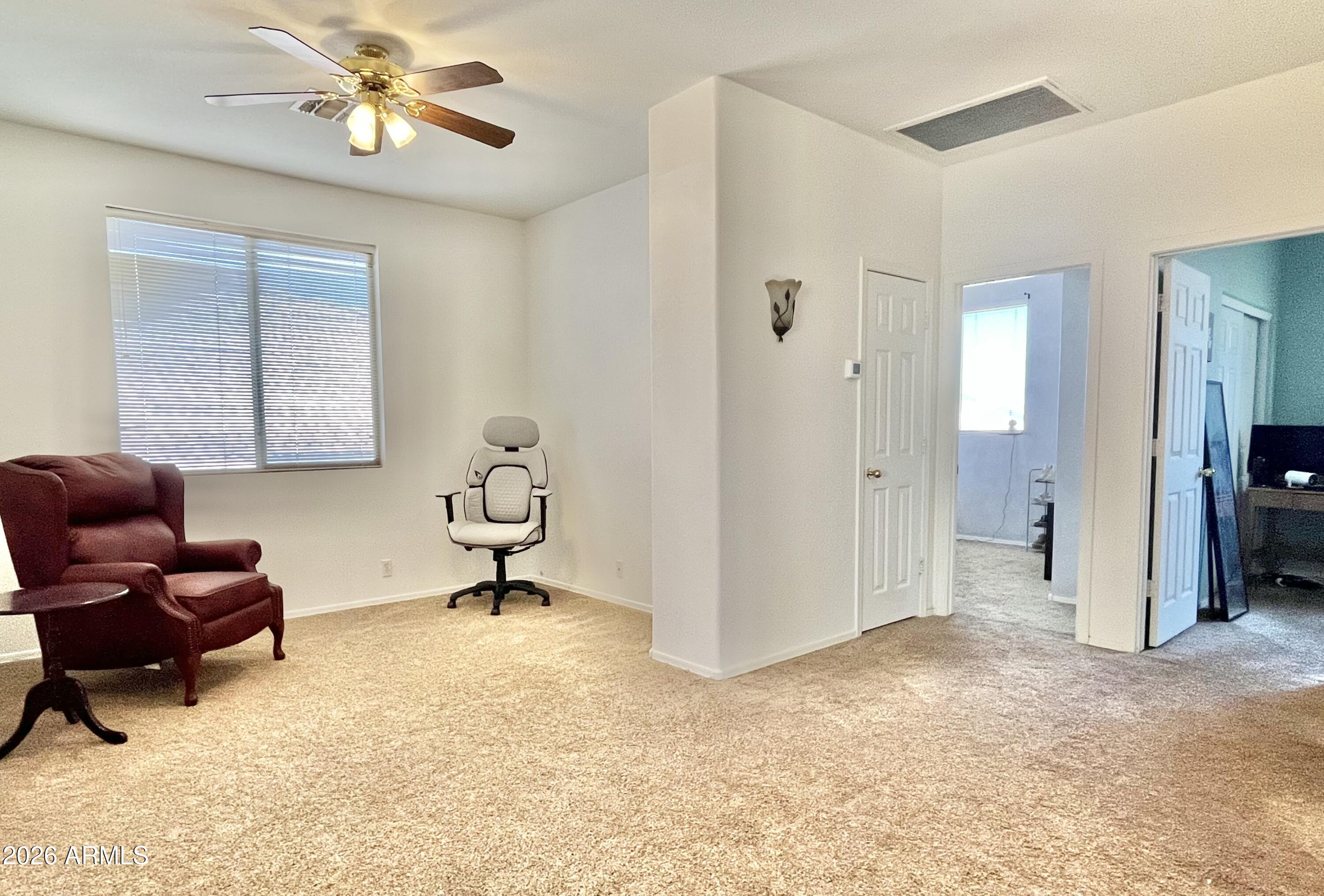3419 W VIA MONTOYA Drive