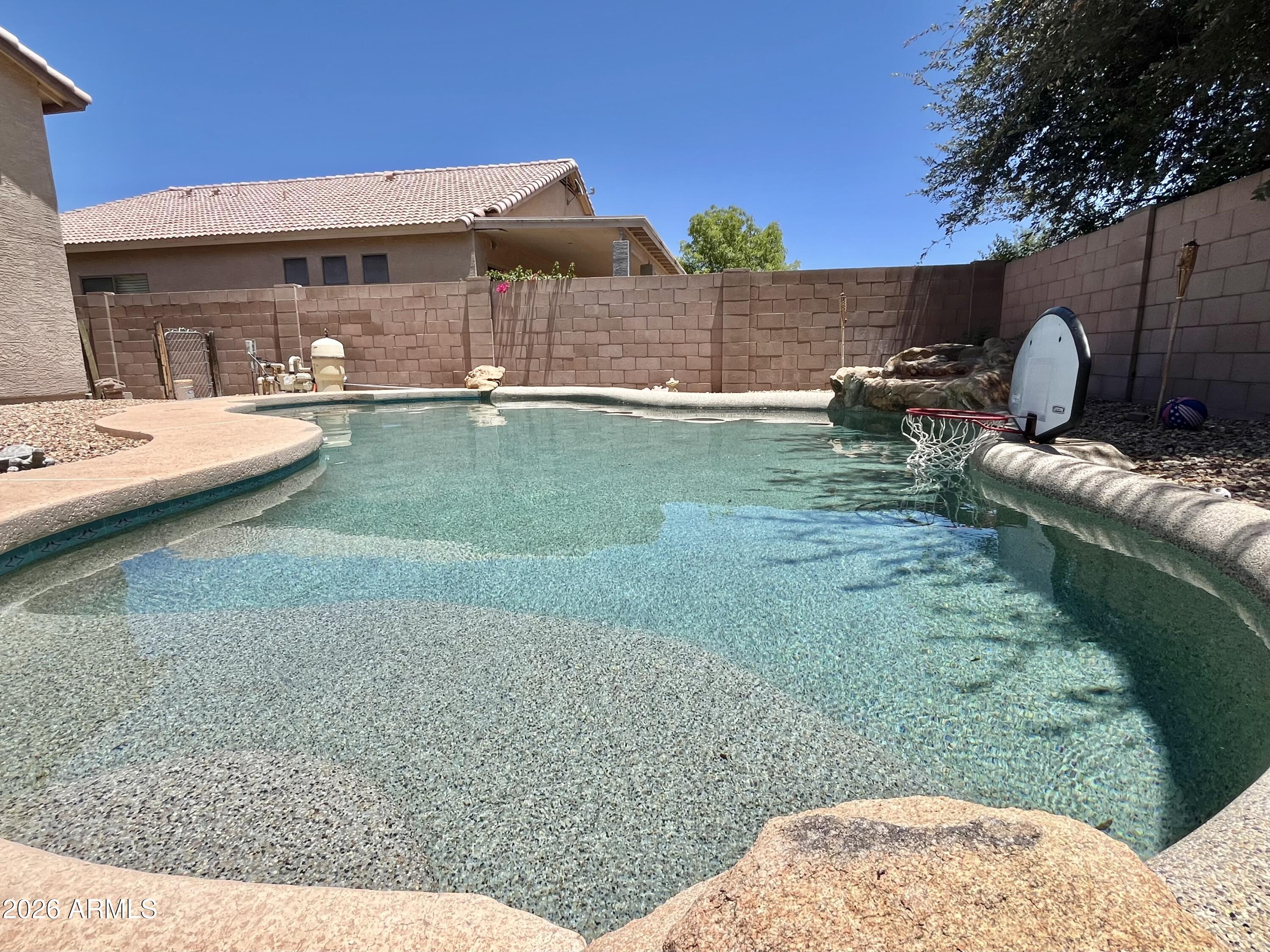 3419 W VIA MONTOYA Drive