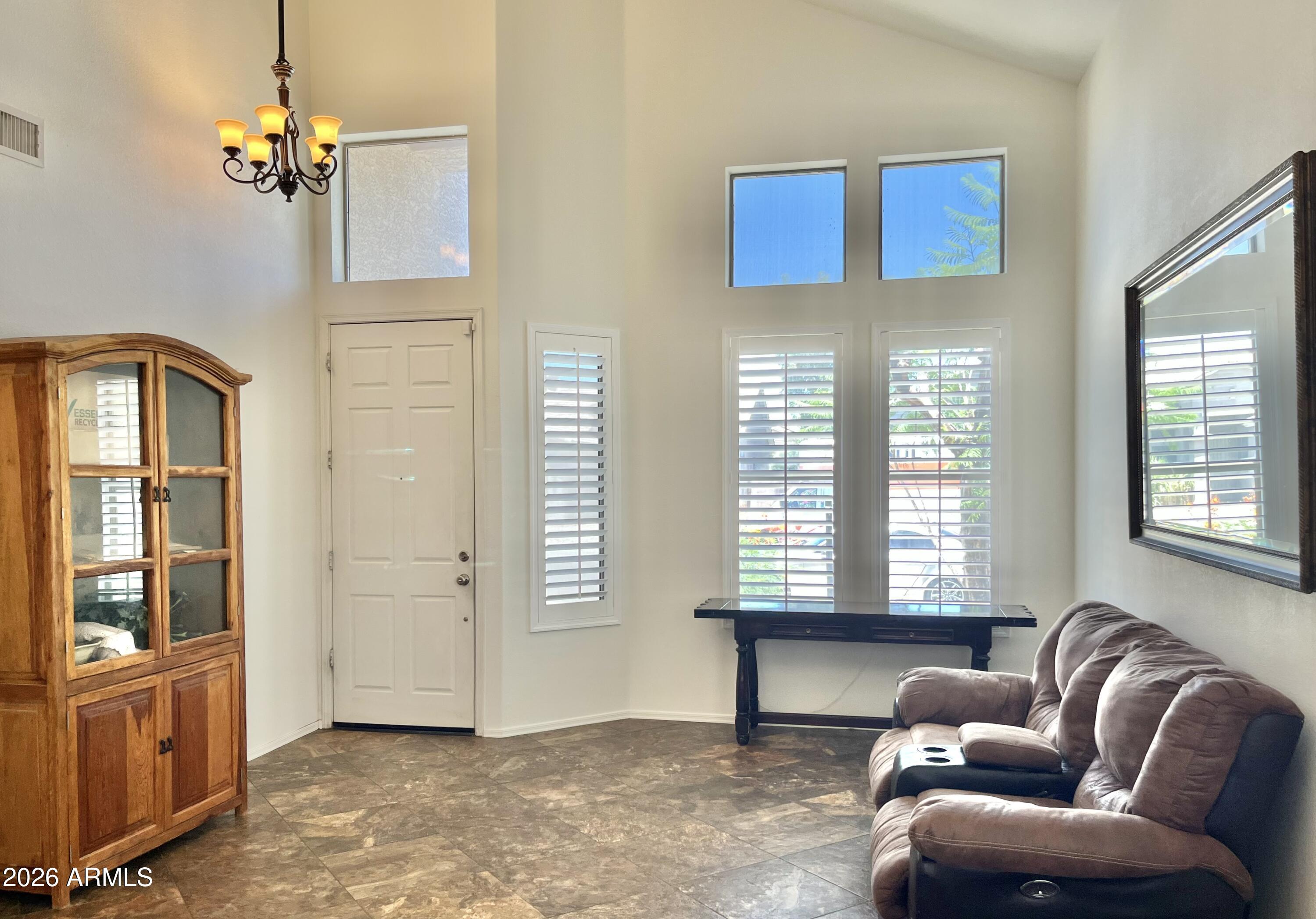 3419 W VIA MONTOYA Drive