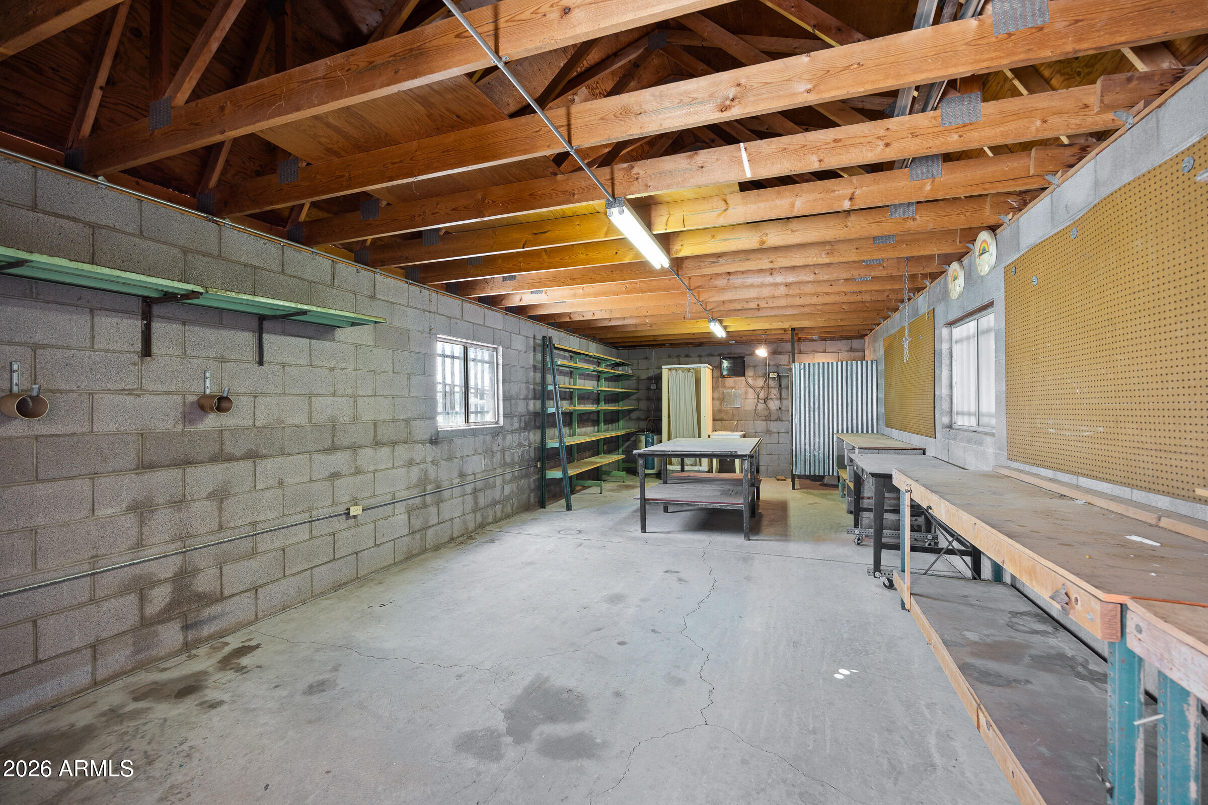 8504 N 99TH Avenue