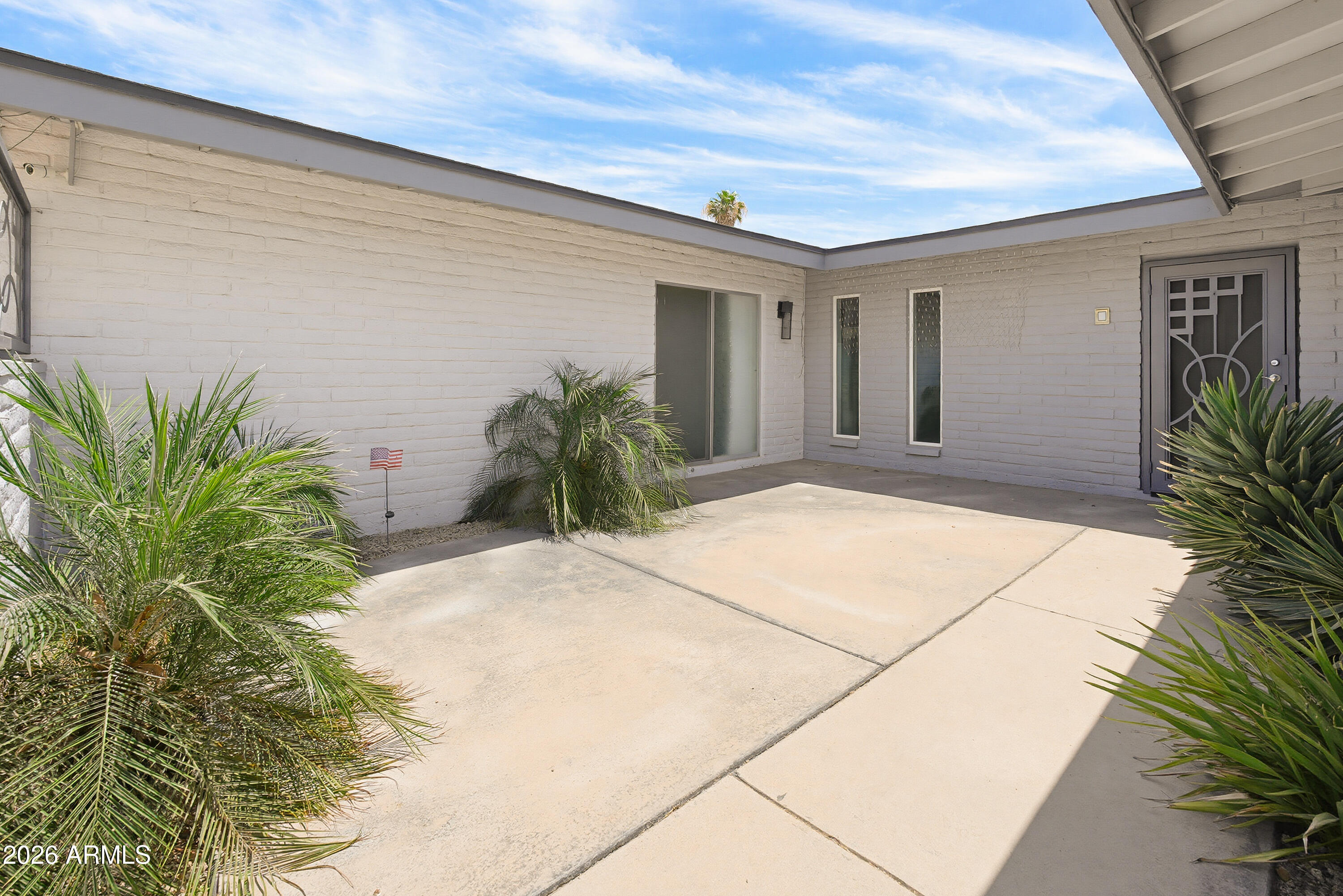 12819 W ORANGE Drive