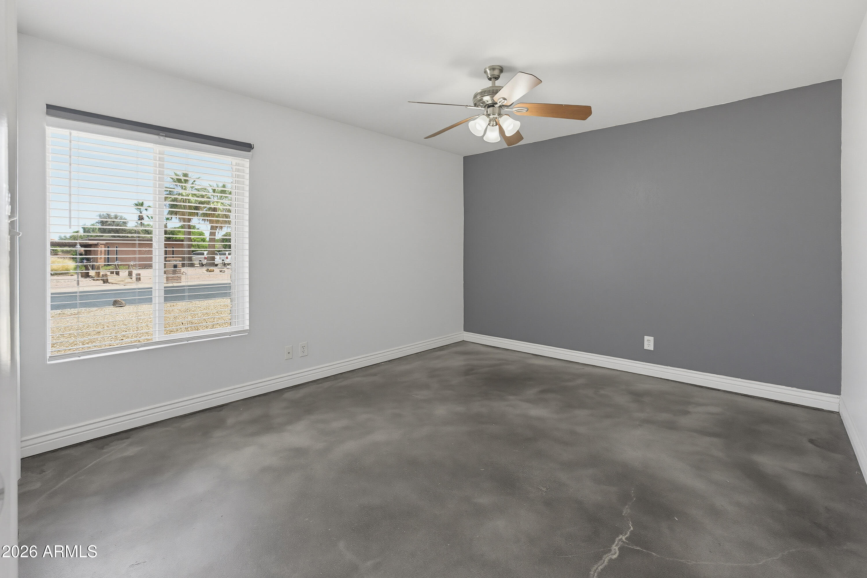 12819 W ORANGE Drive
