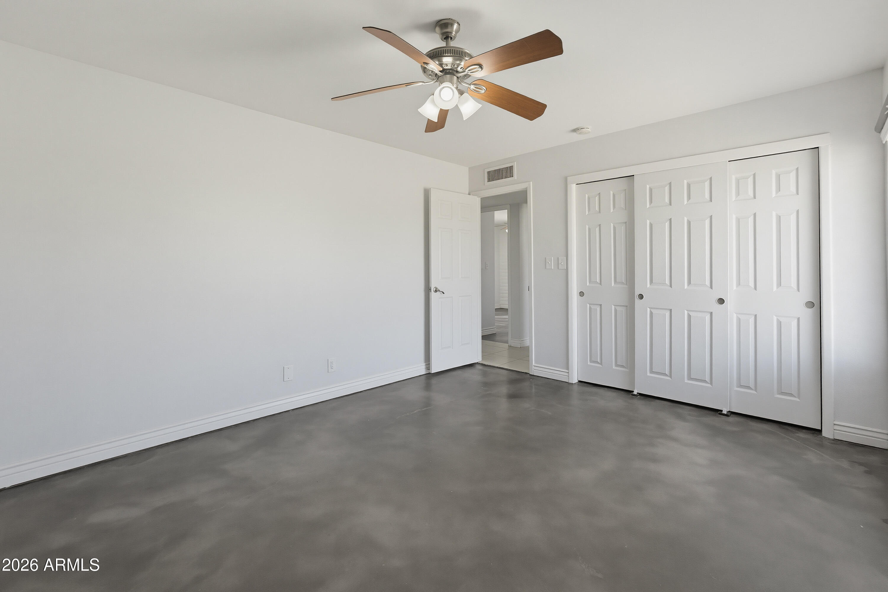 12819 W ORANGE Drive