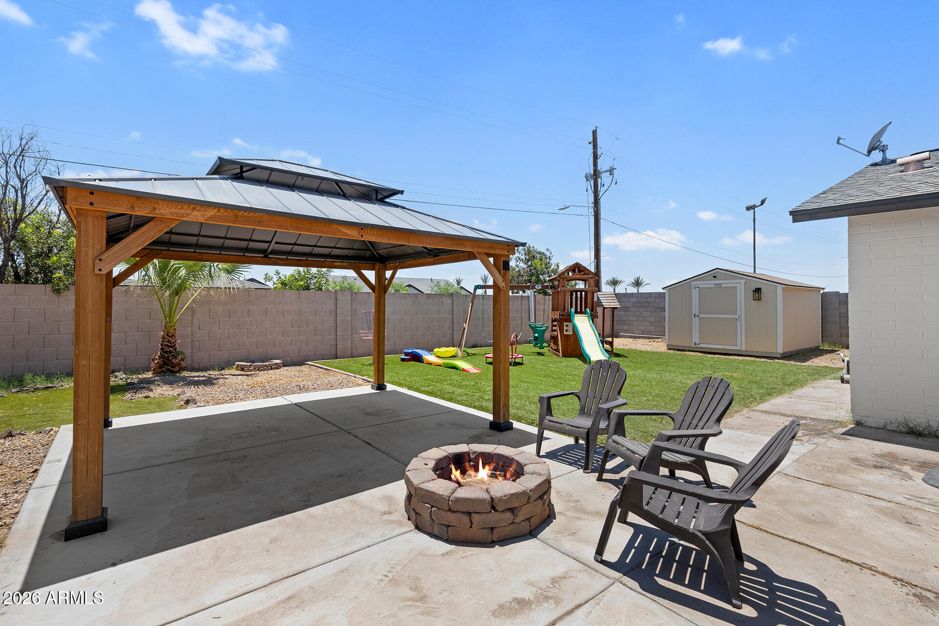 4923 W BECKER Lane