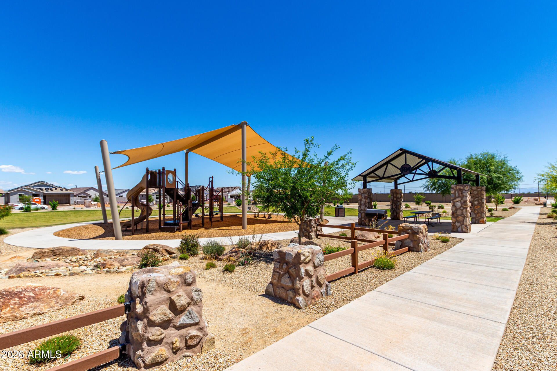 14436 W SAND HILLS Road