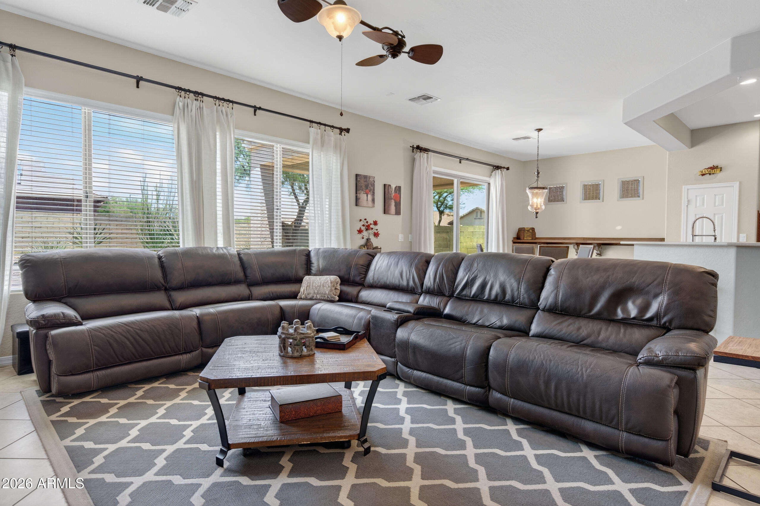 5004 W MAGELLAN Drive