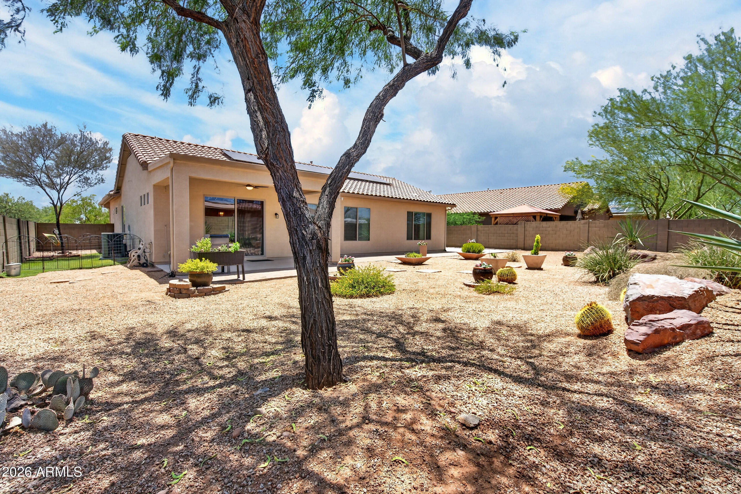 5004 W MAGELLAN Drive