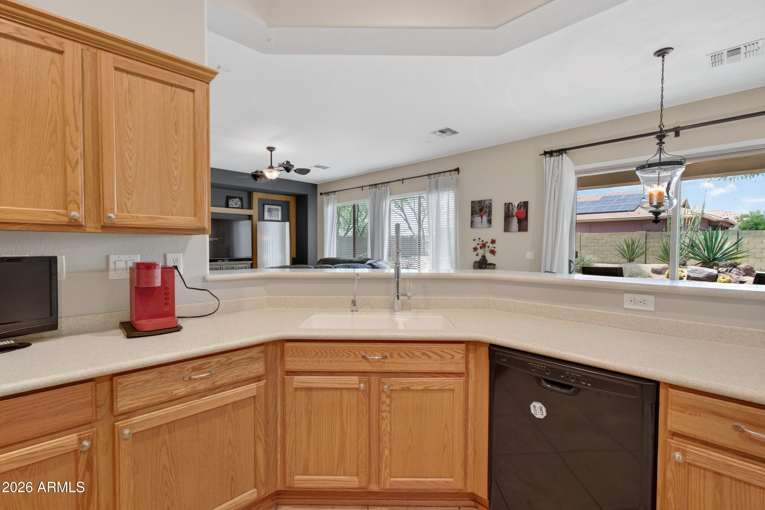 5004 W MAGELLAN Drive