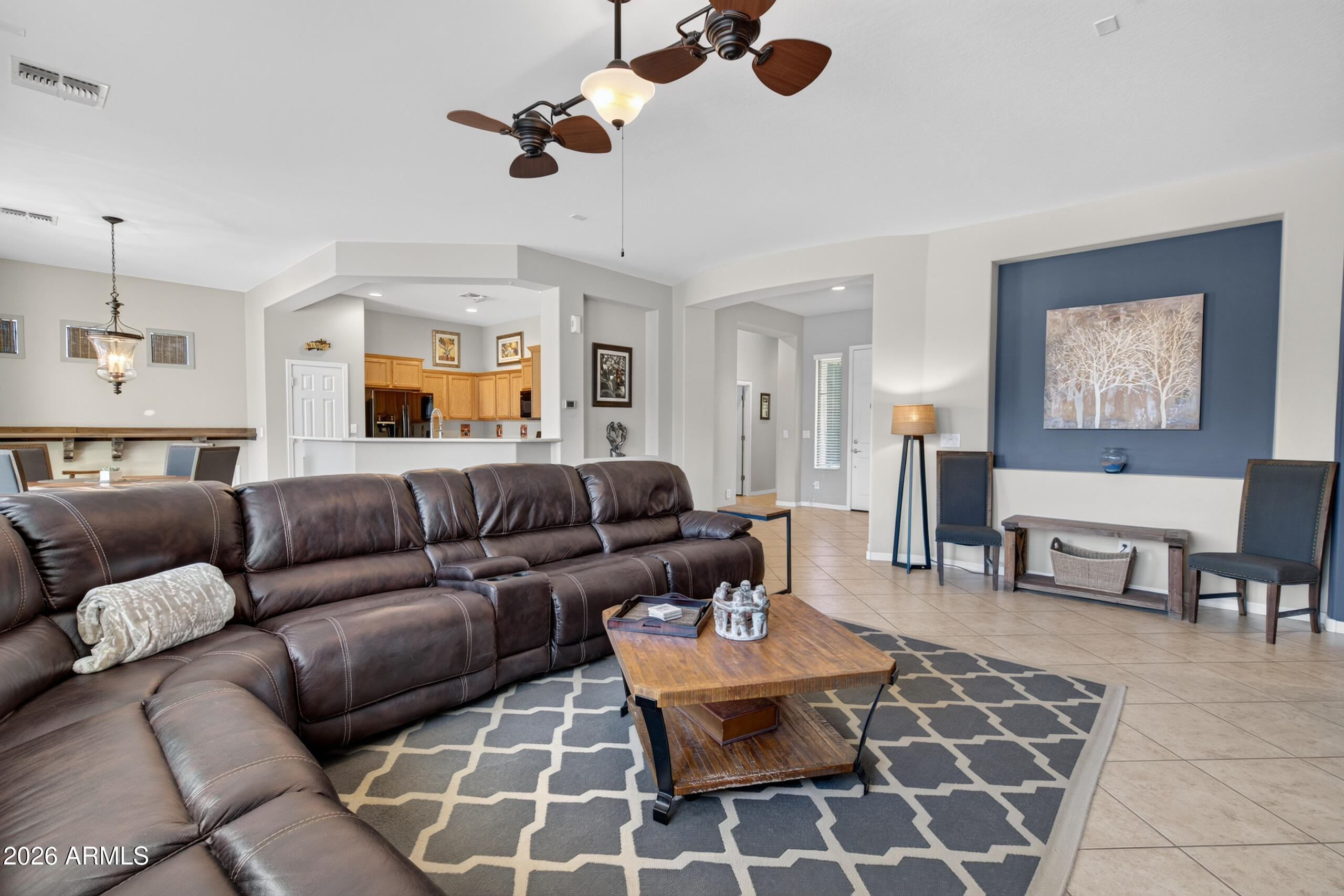 5004 W MAGELLAN Drive
