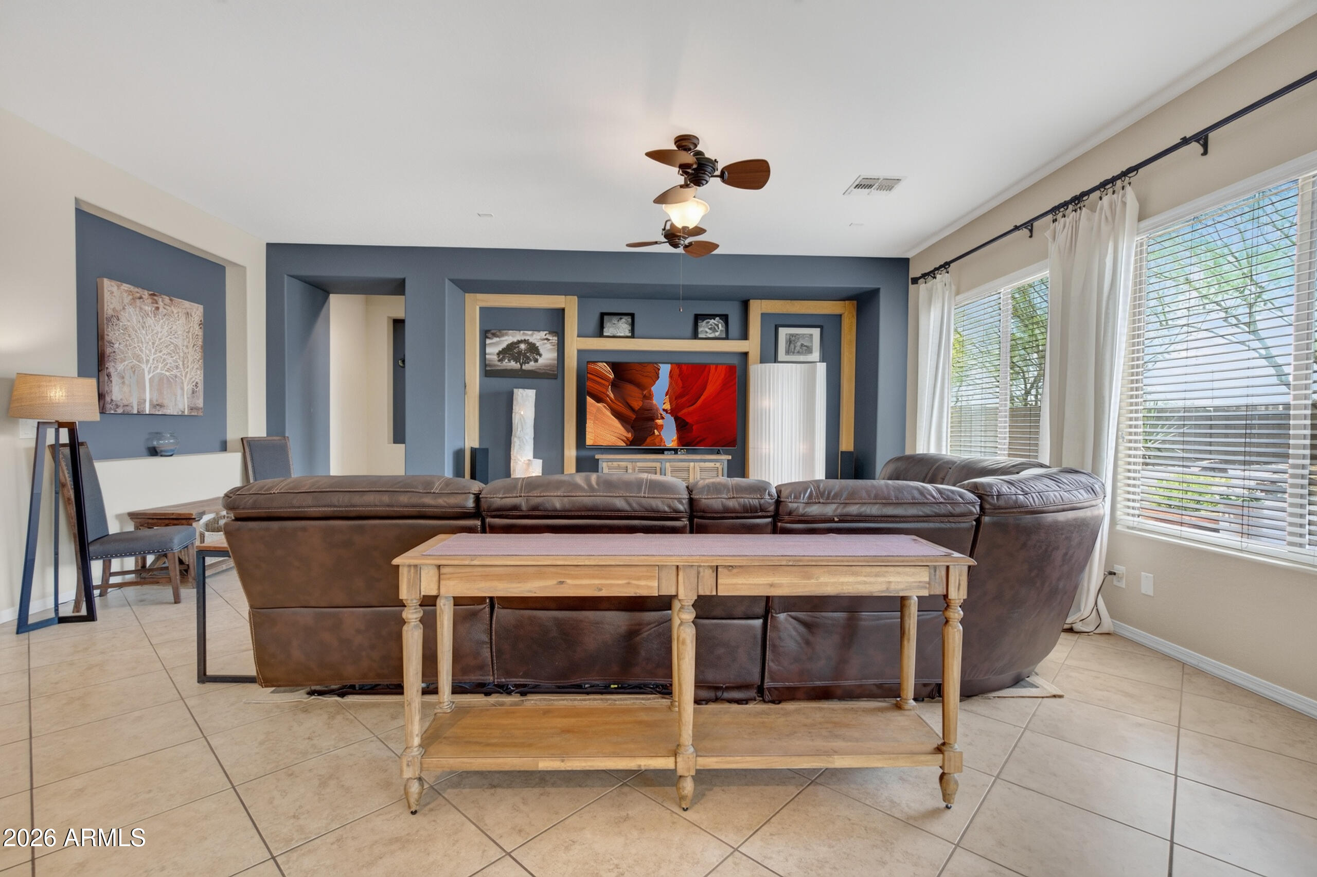 5004 W MAGELLAN Drive