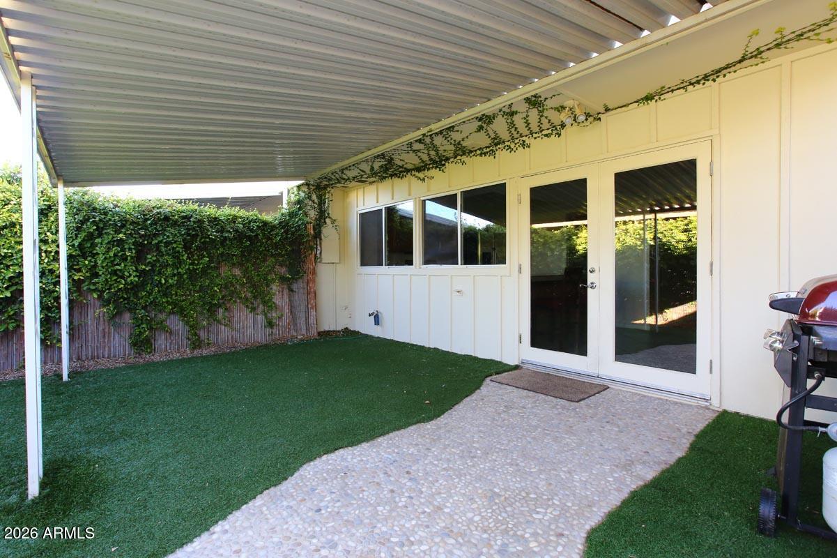 5114 N Granite Reef Road