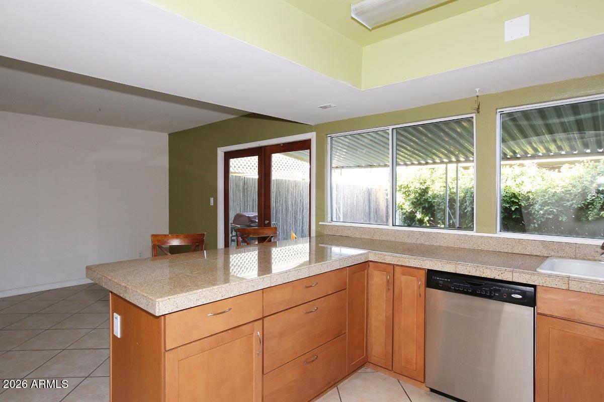5114 N Granite Reef Road