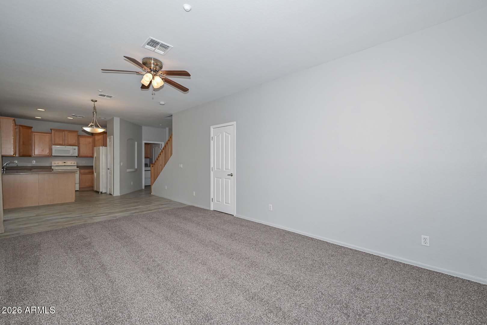 7385 W FARGO Drive