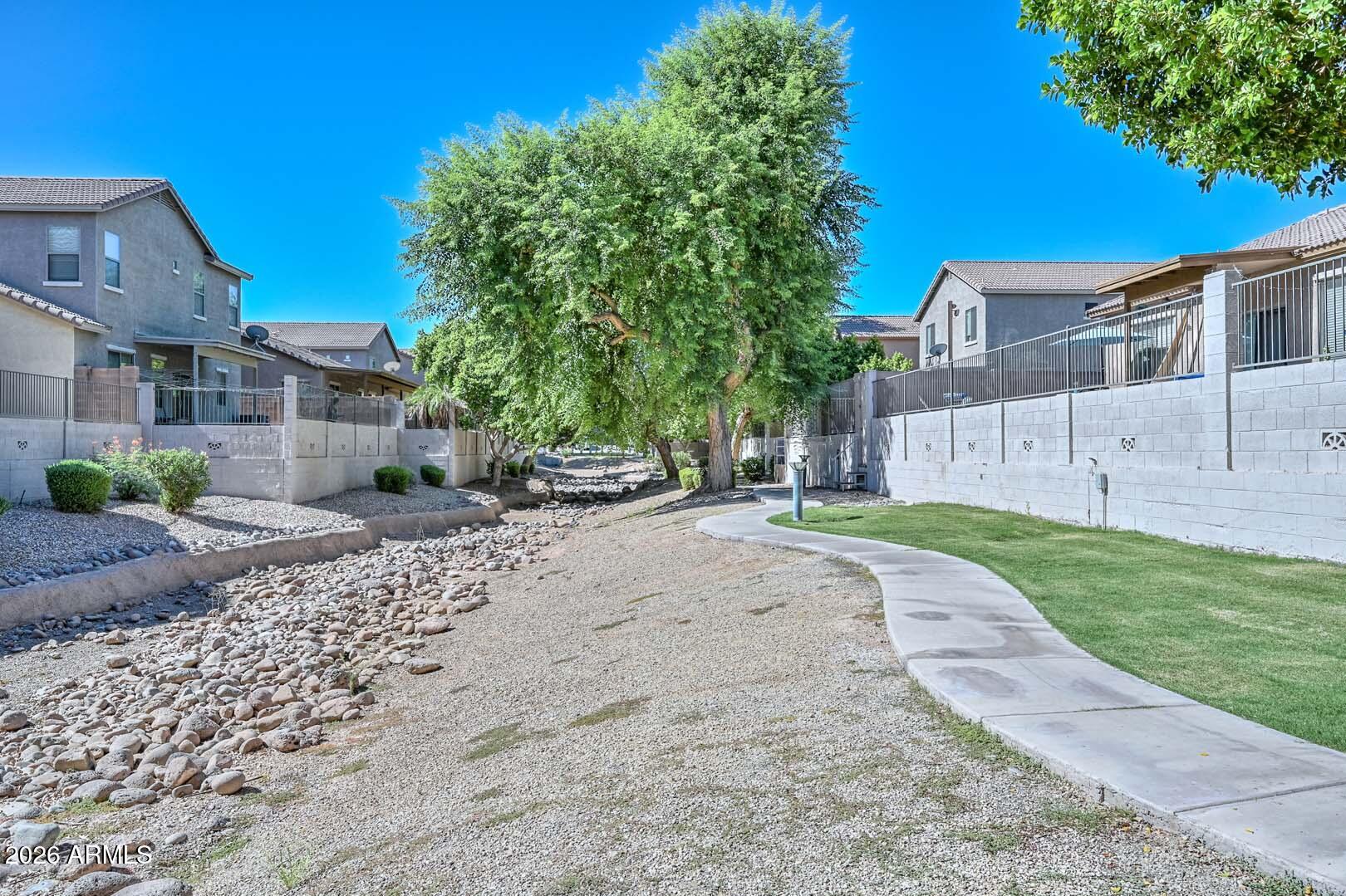 7385 W FARGO Drive