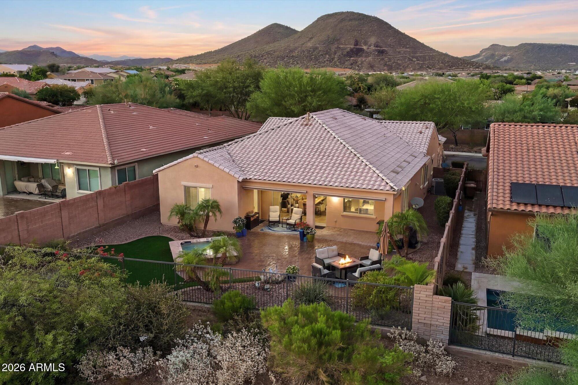 13071 W WHISPER ROCK Trail