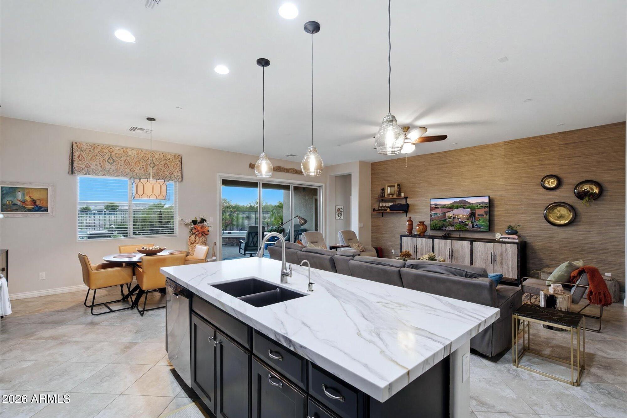 13071 W WHISPER ROCK Trail
