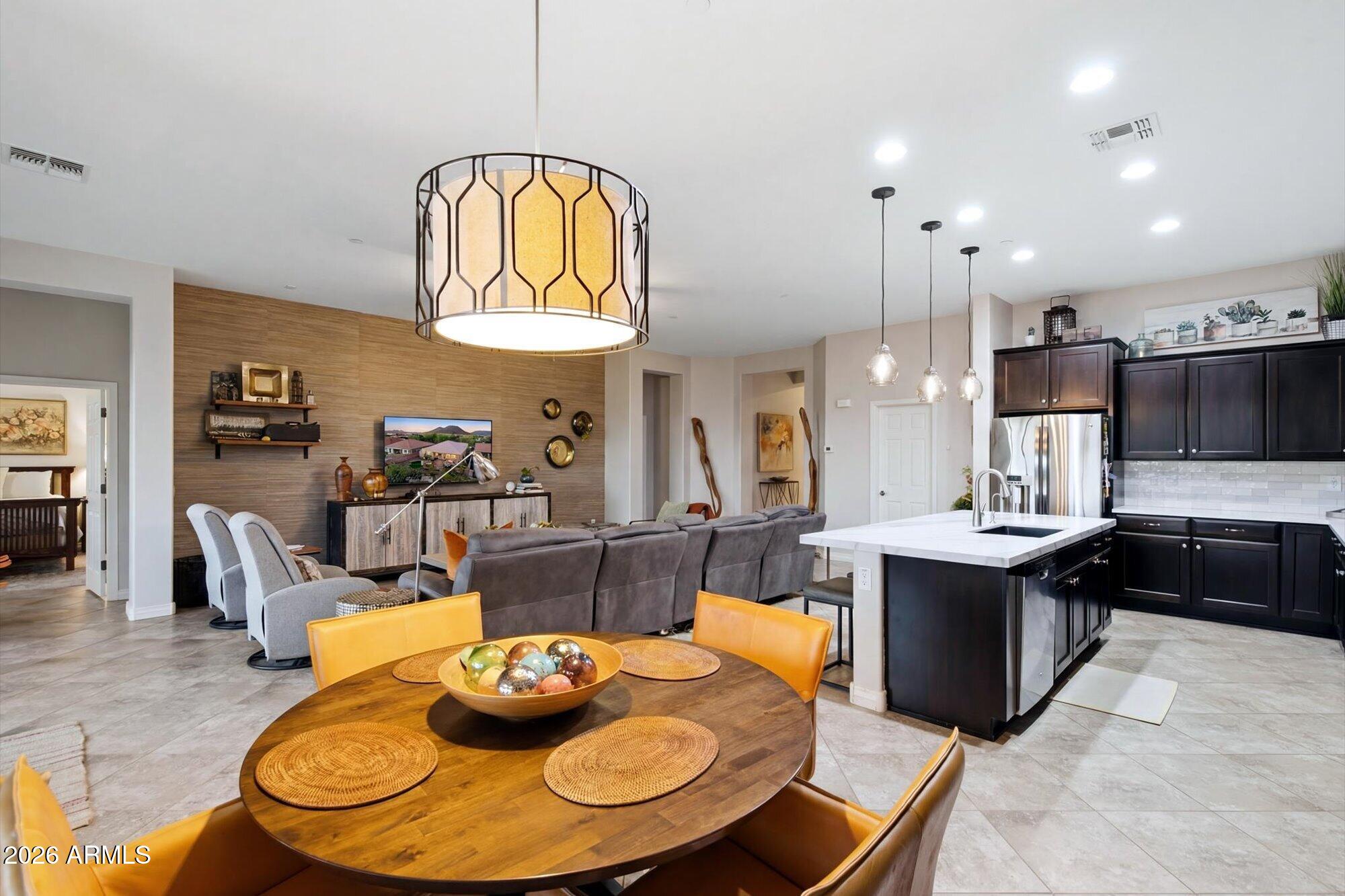 13071 W WHISPER ROCK Trail