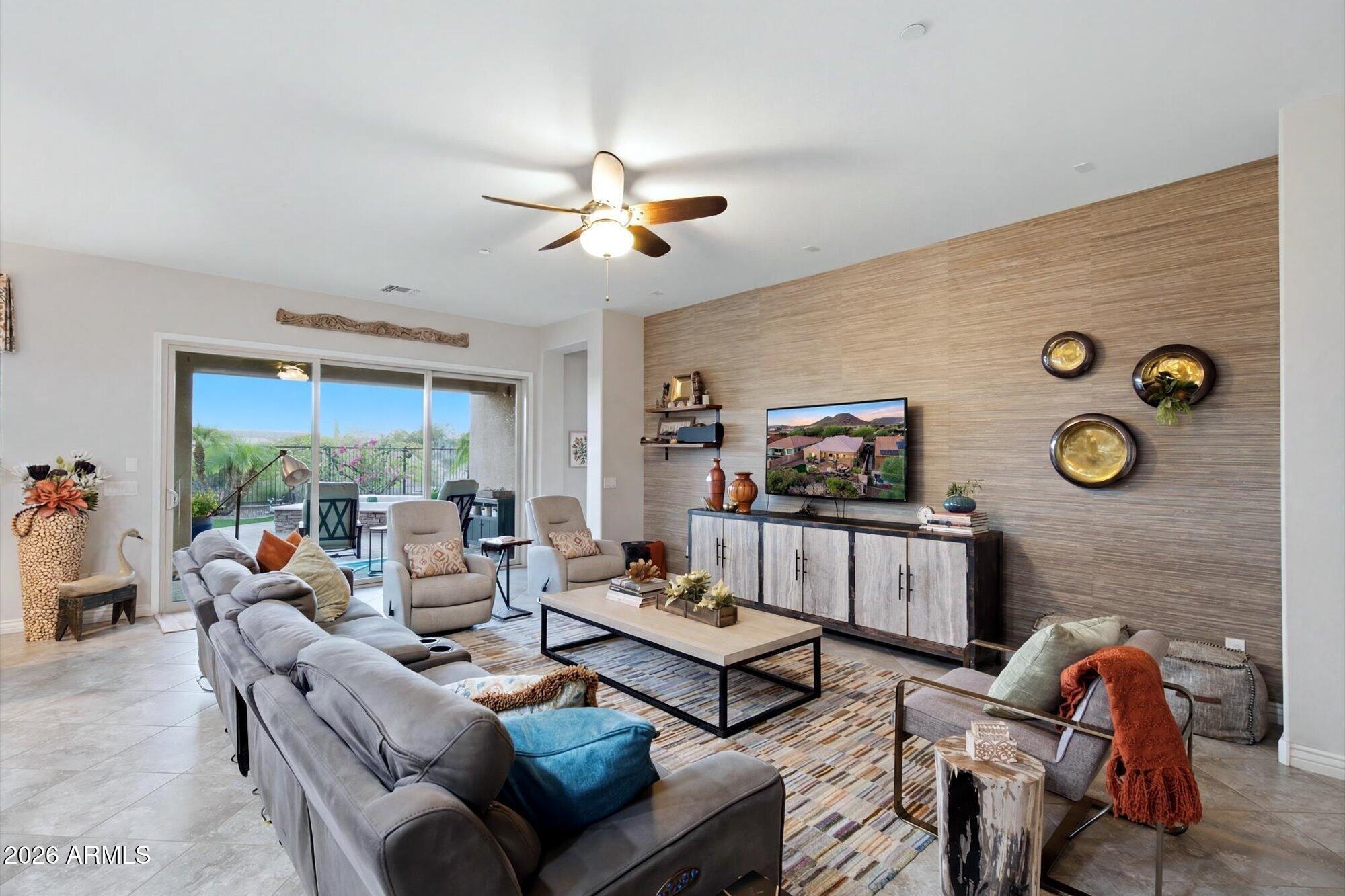 13071 W WHISPER ROCK Trail