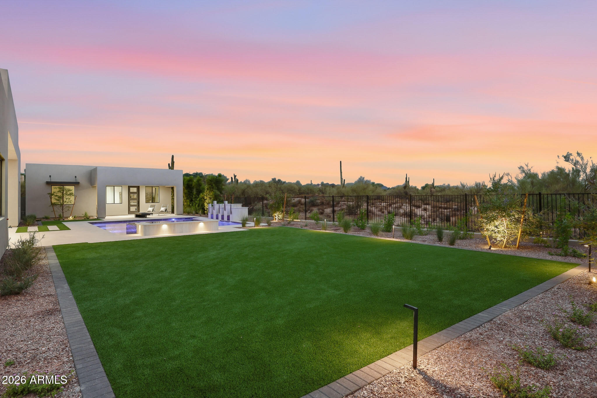 7195 E RANCHO DEL ORO Drive