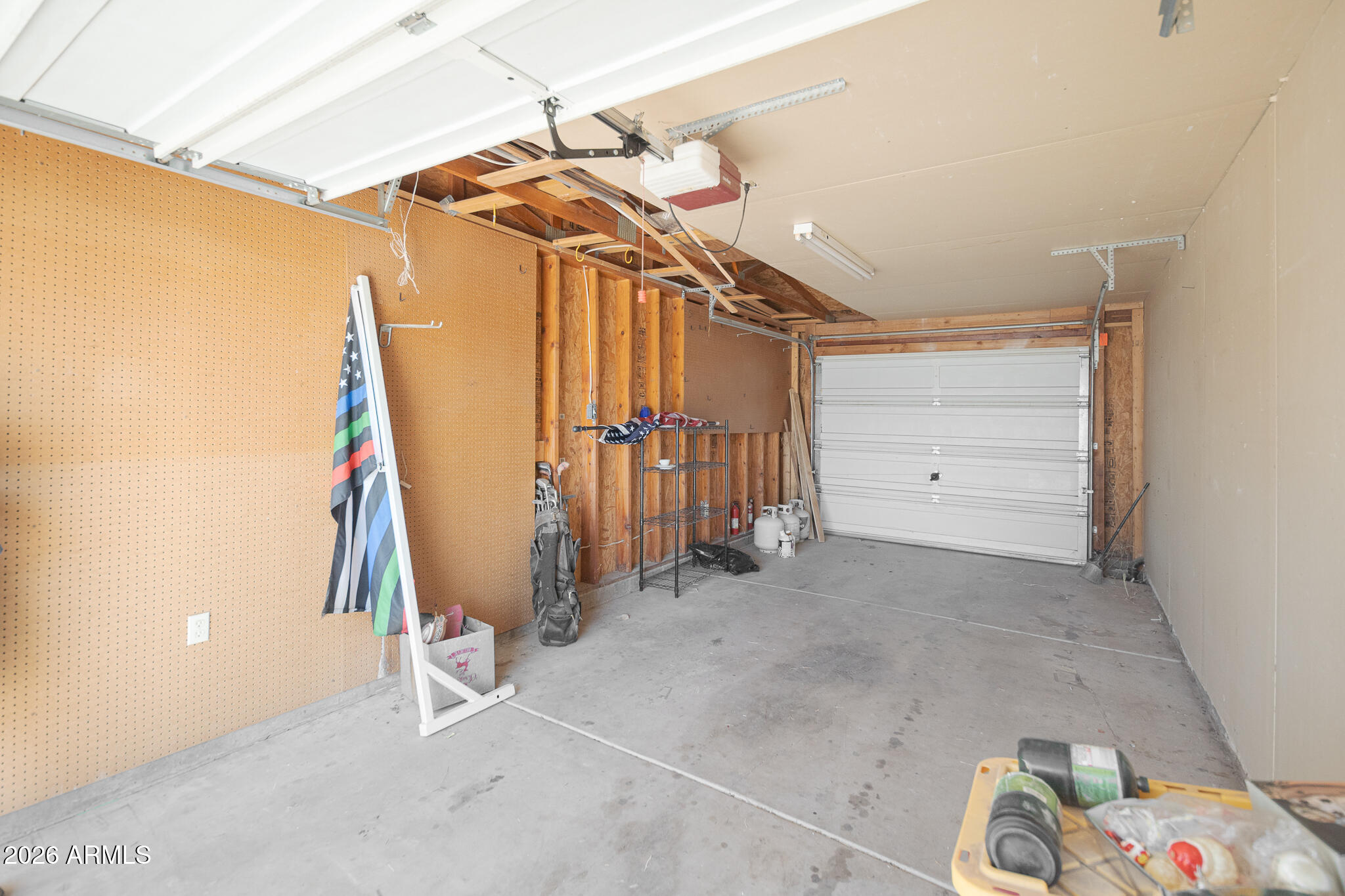 2919 W MANDALAY Lane