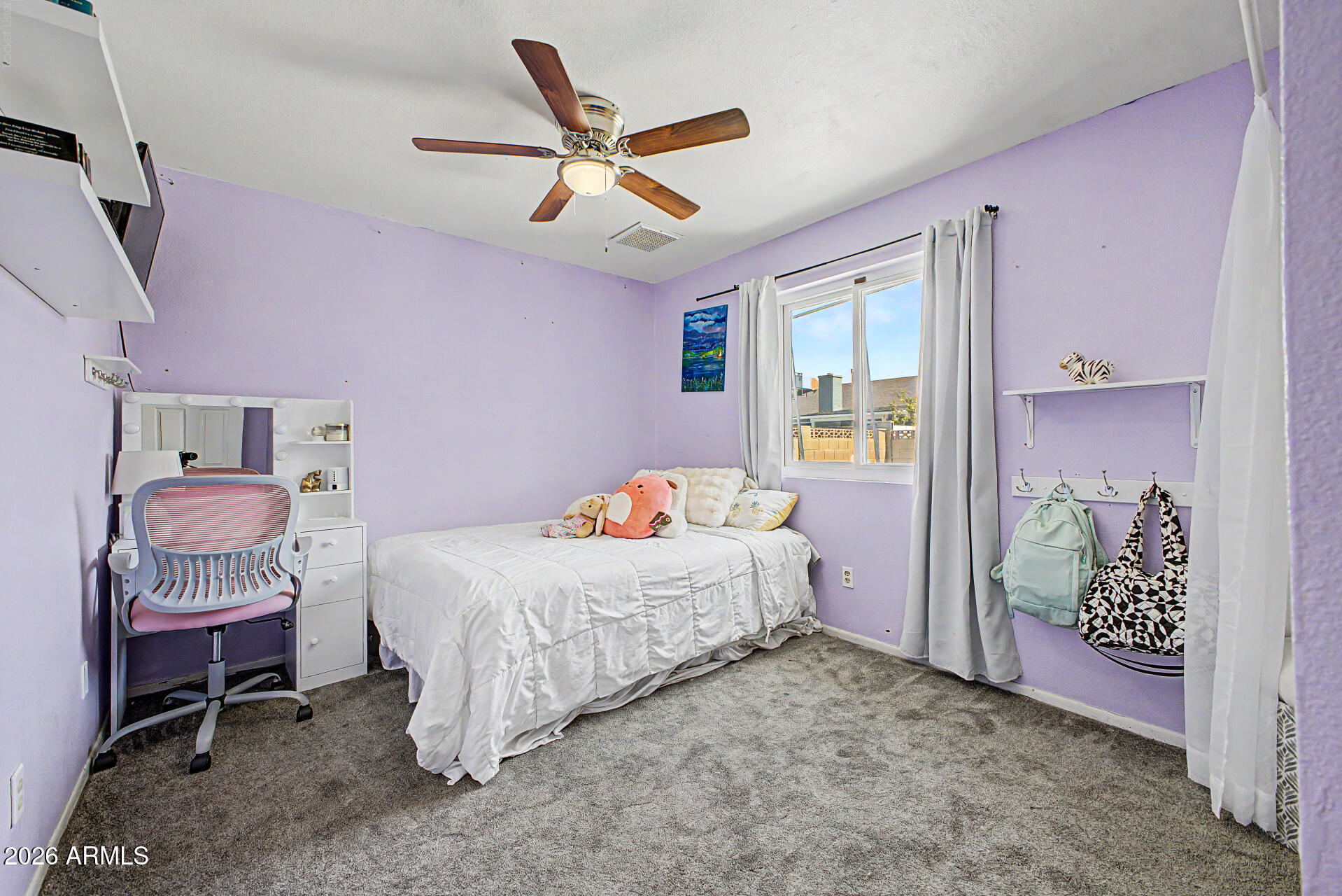2233 W Sequoia Drive