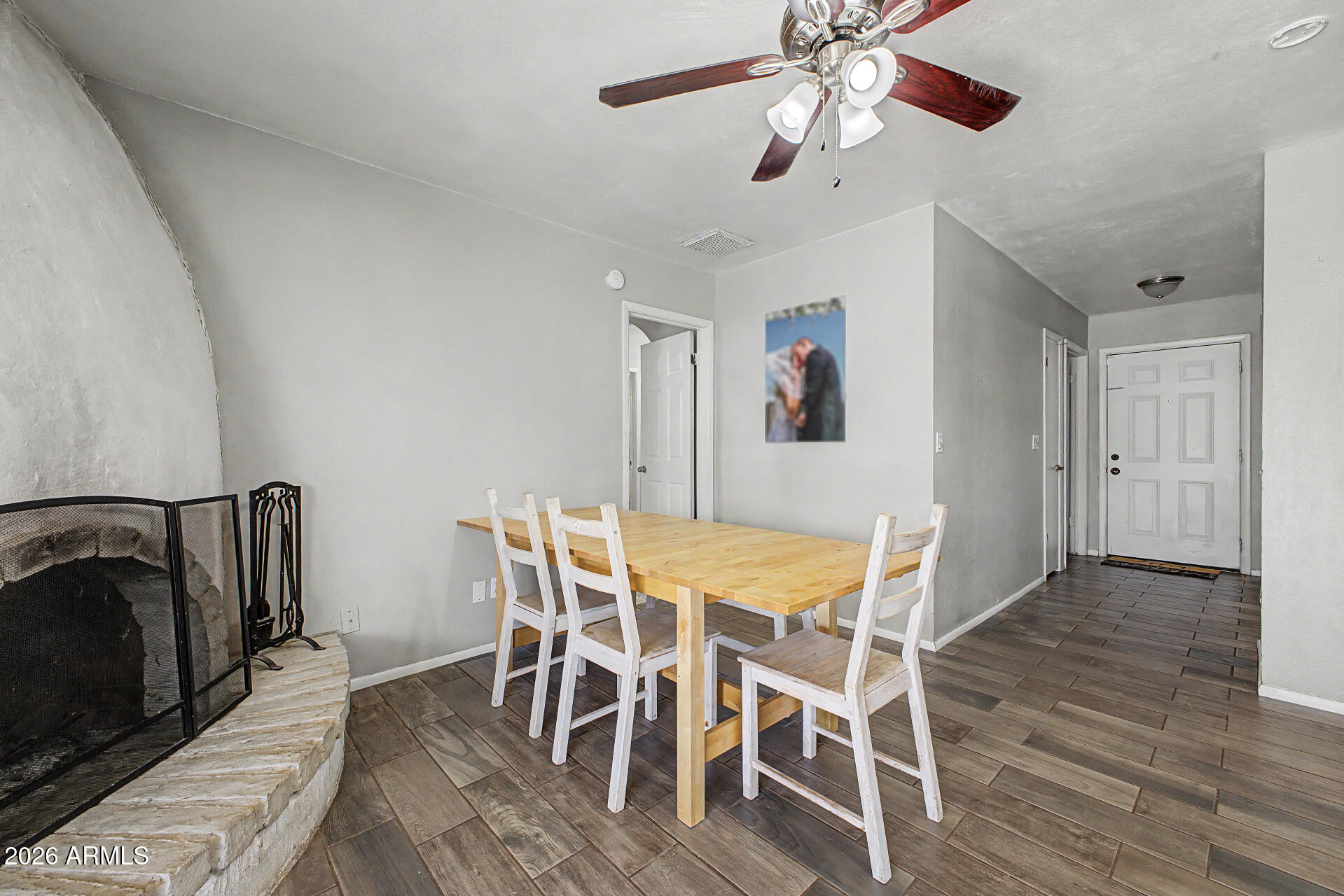 2233 W Sequoia Drive