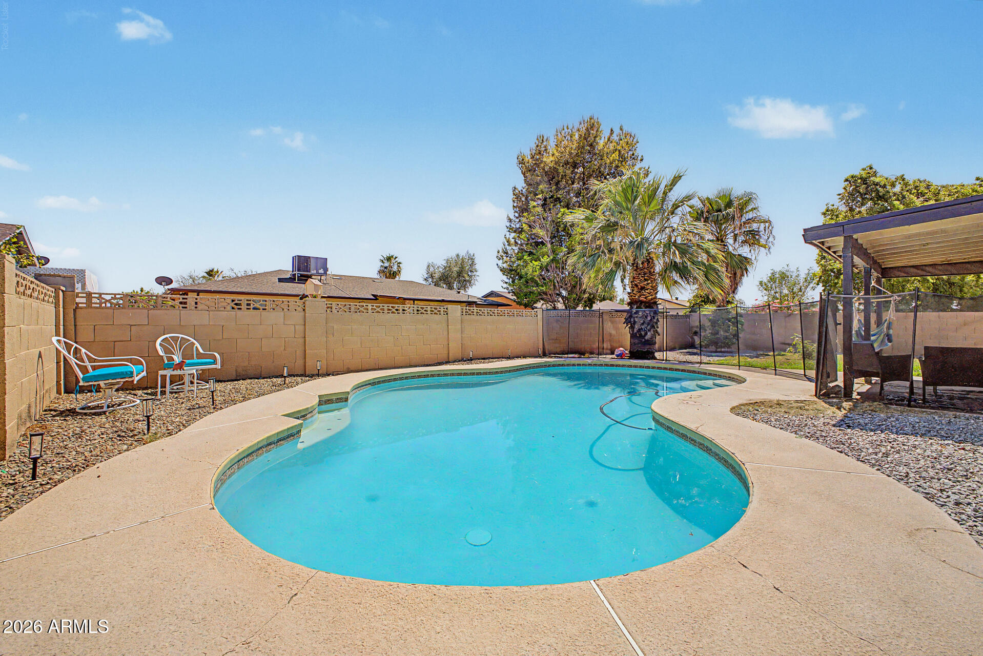 2233 W Sequoia Drive