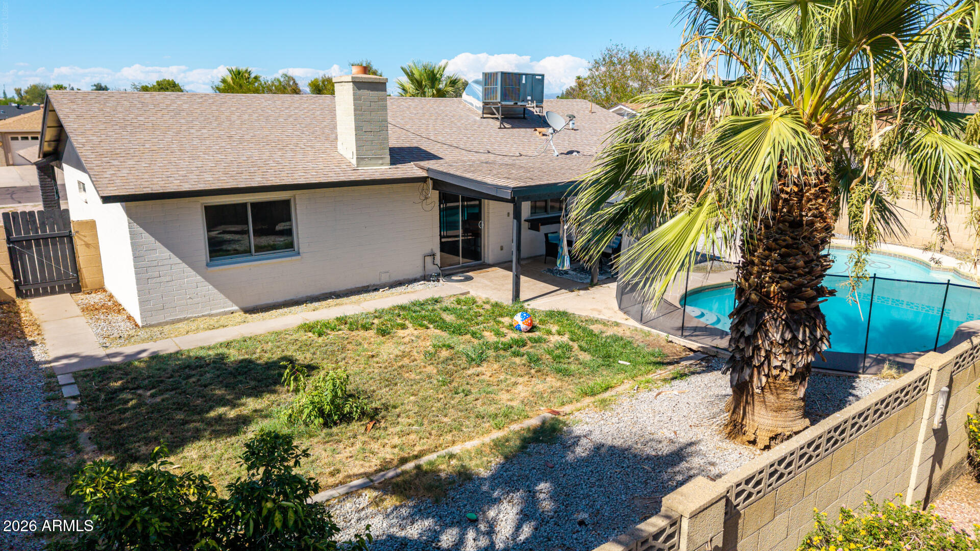 2233 W Sequoia Drive