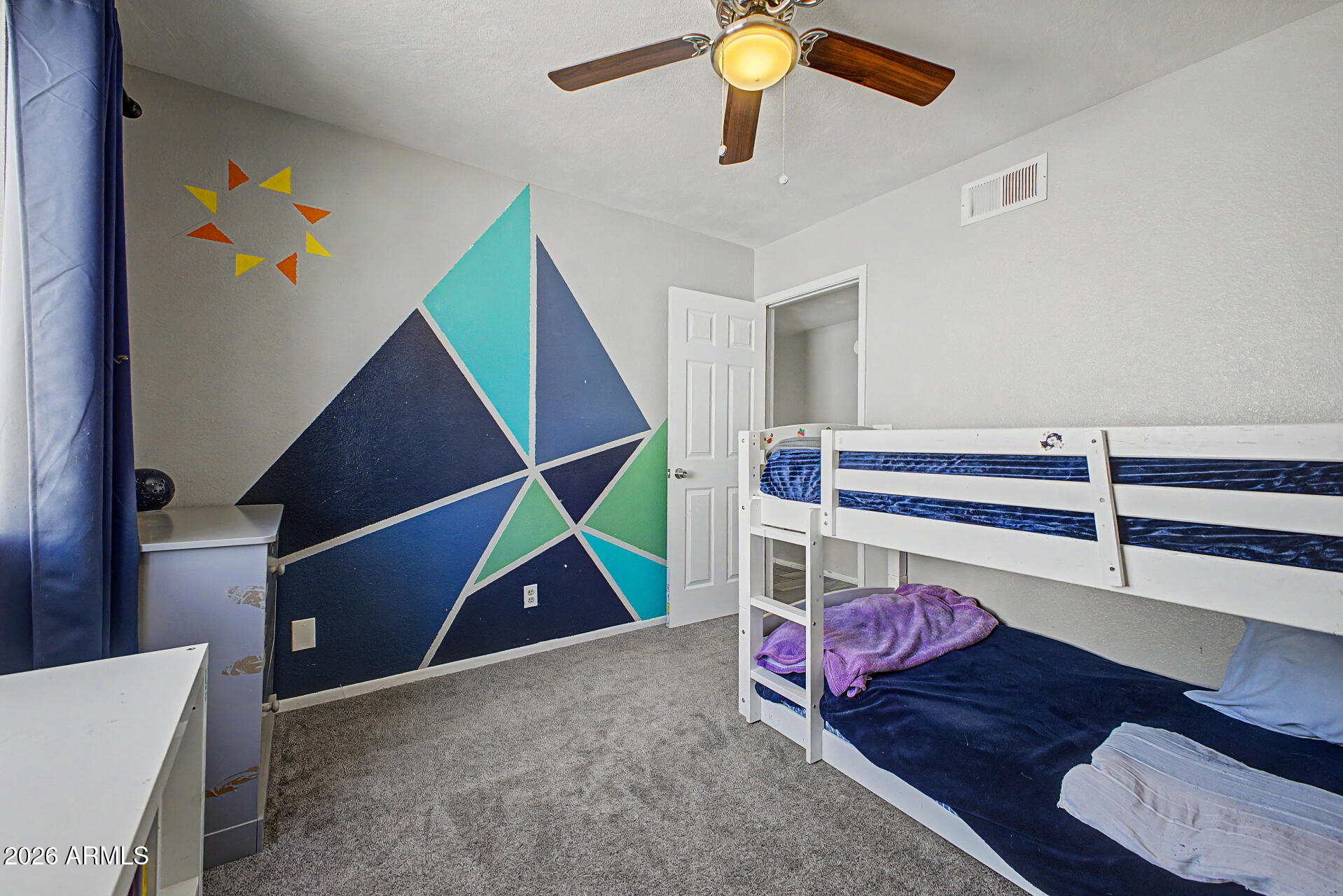 2233 W Sequoia Drive