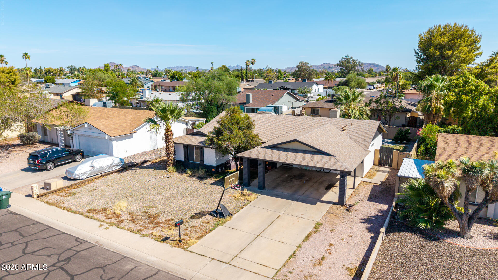 2233 W Sequoia Drive